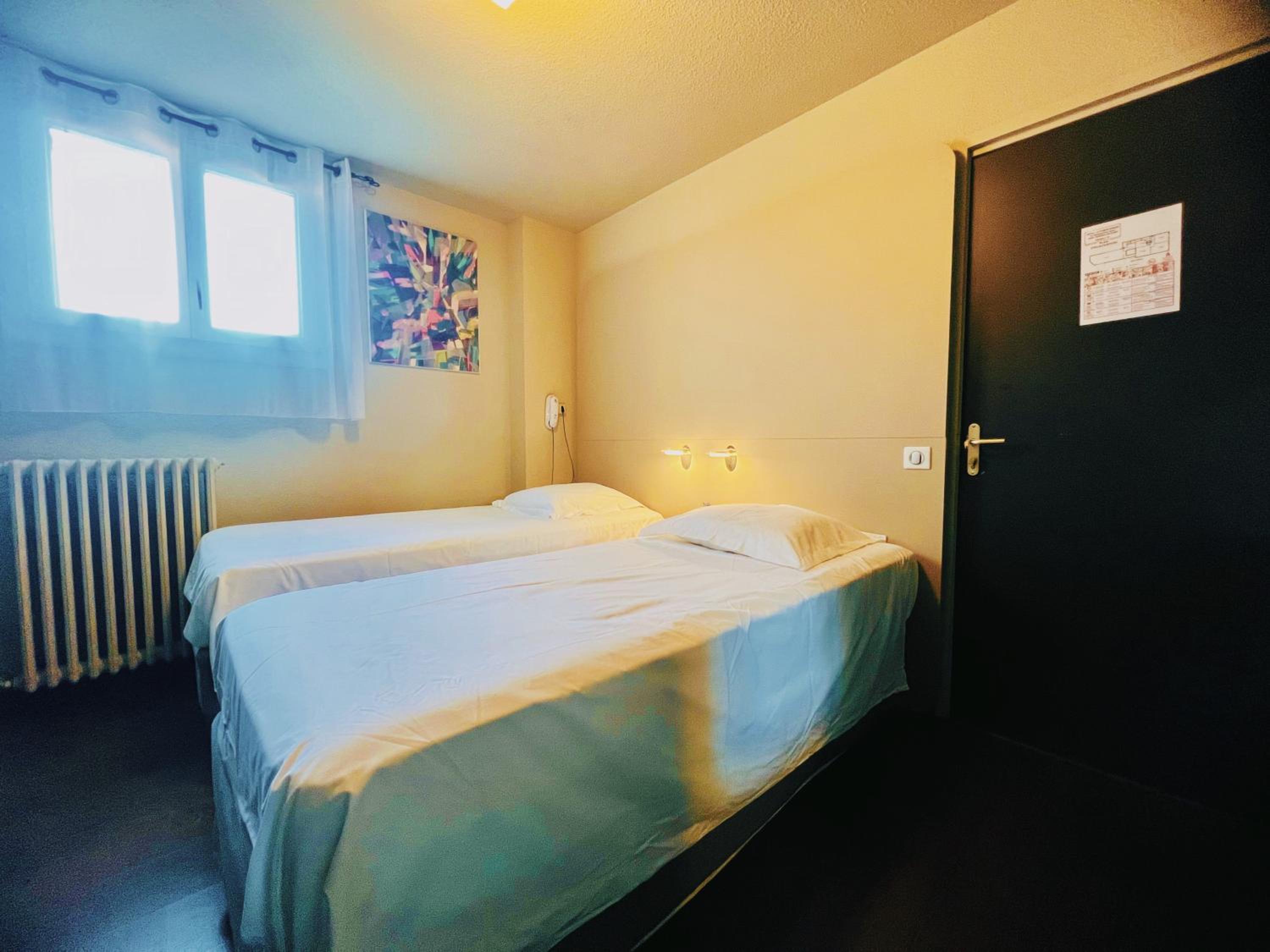 Twin Room photo 2