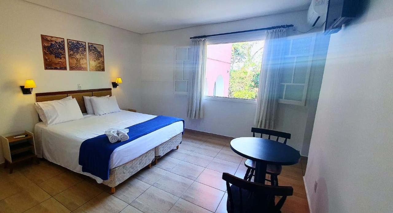 Deluxe Suite with Spa Bath photo 1