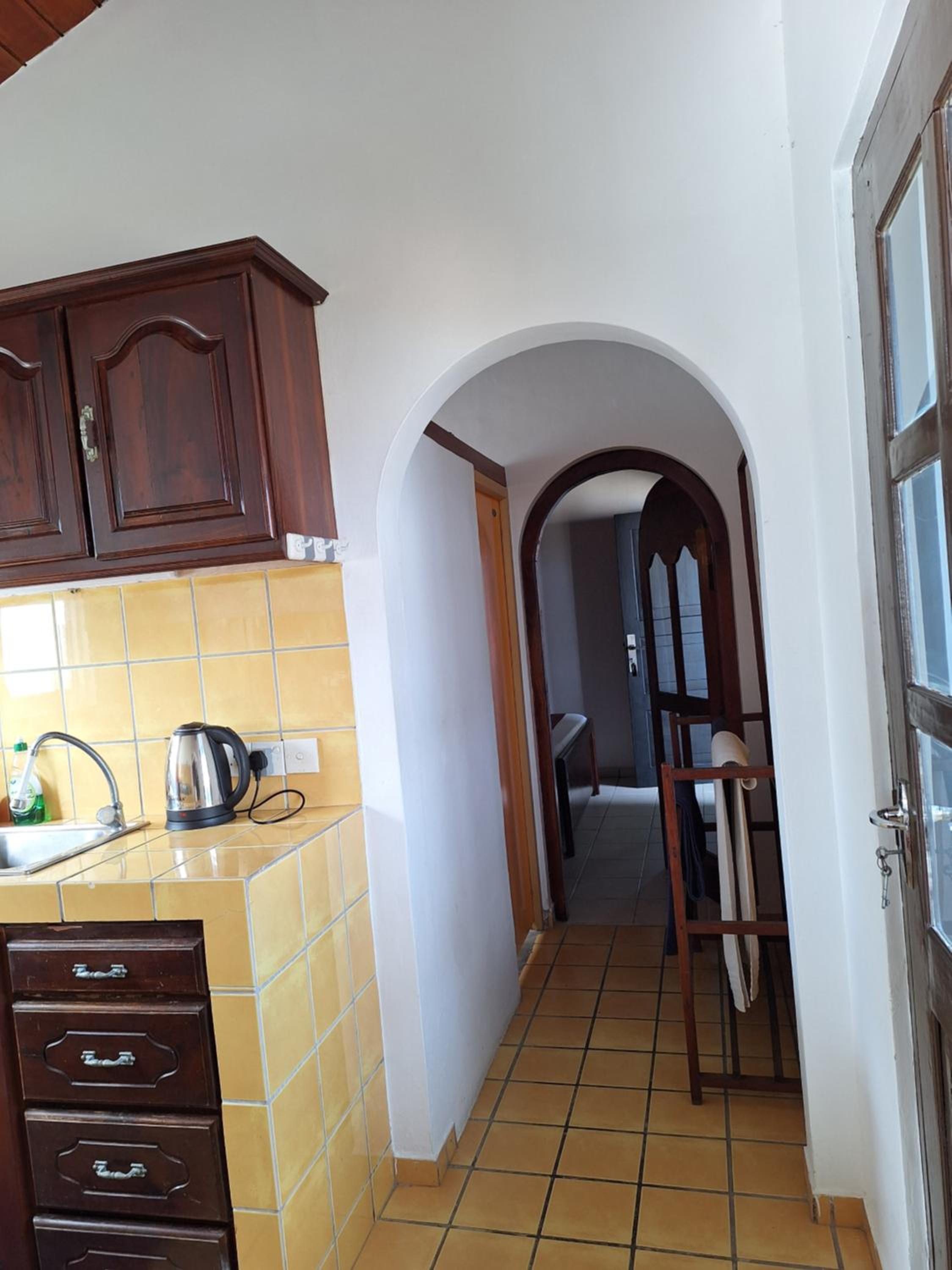 Apartment photo 3