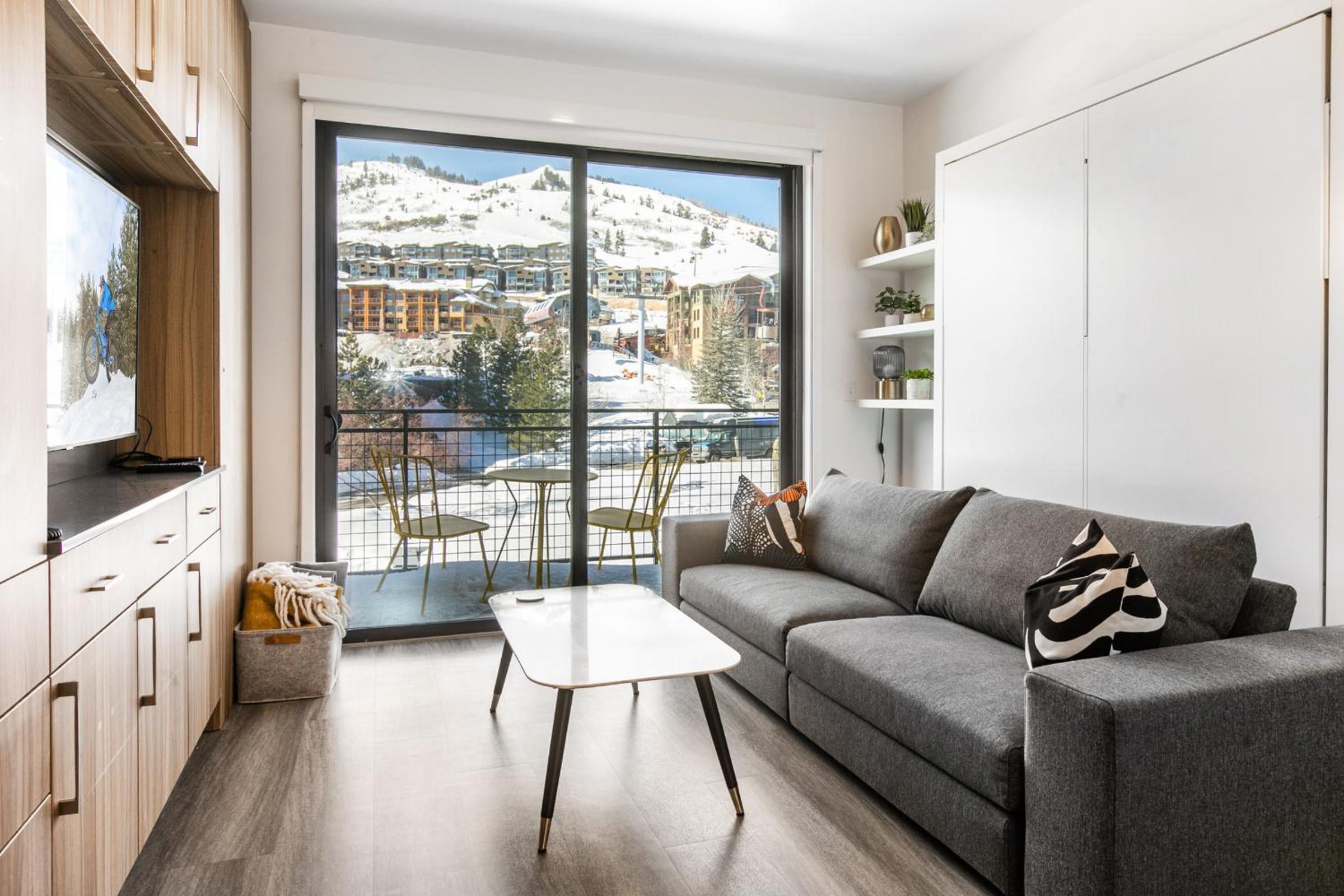 Superior Apartment