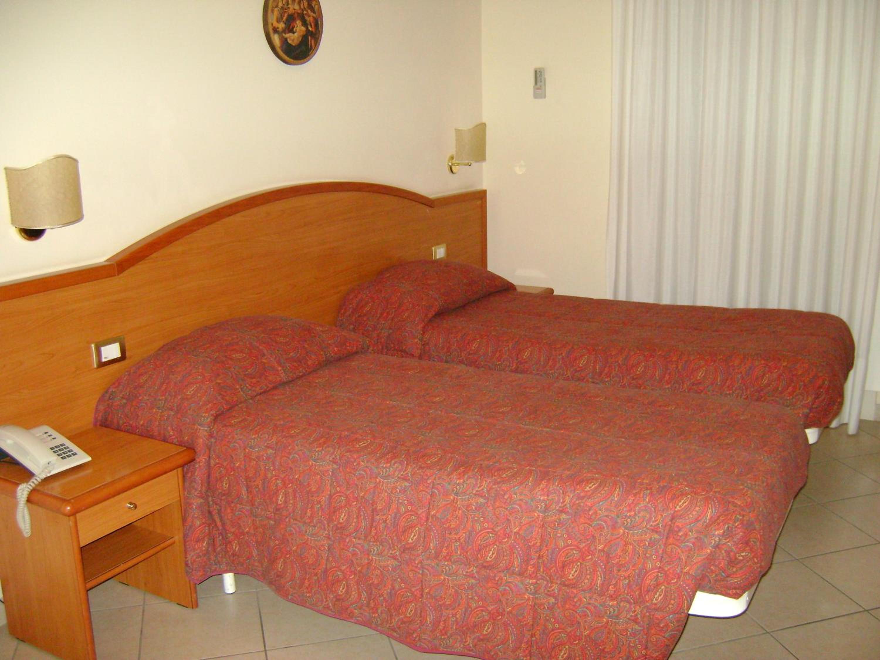 Double Or Twin Room photo 2