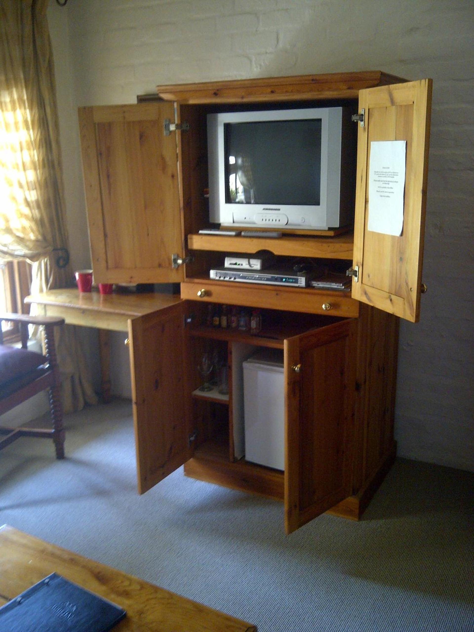 Honeymoon Suite - Photo 6