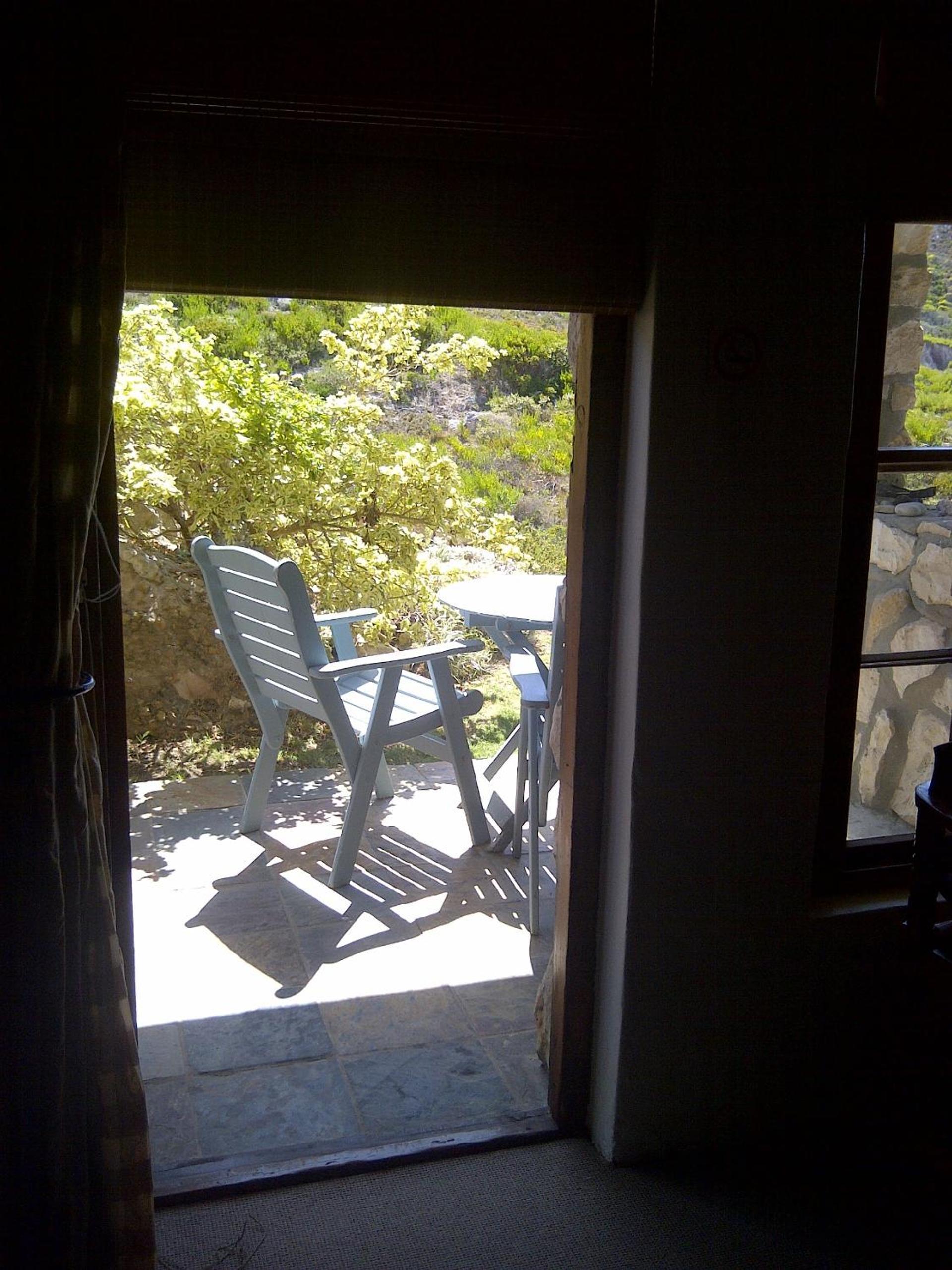Honeymoon Suite - Photo 17