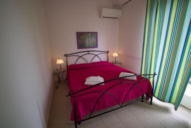 Two-Bedroom House with Sea View (5 Adults) photo 3