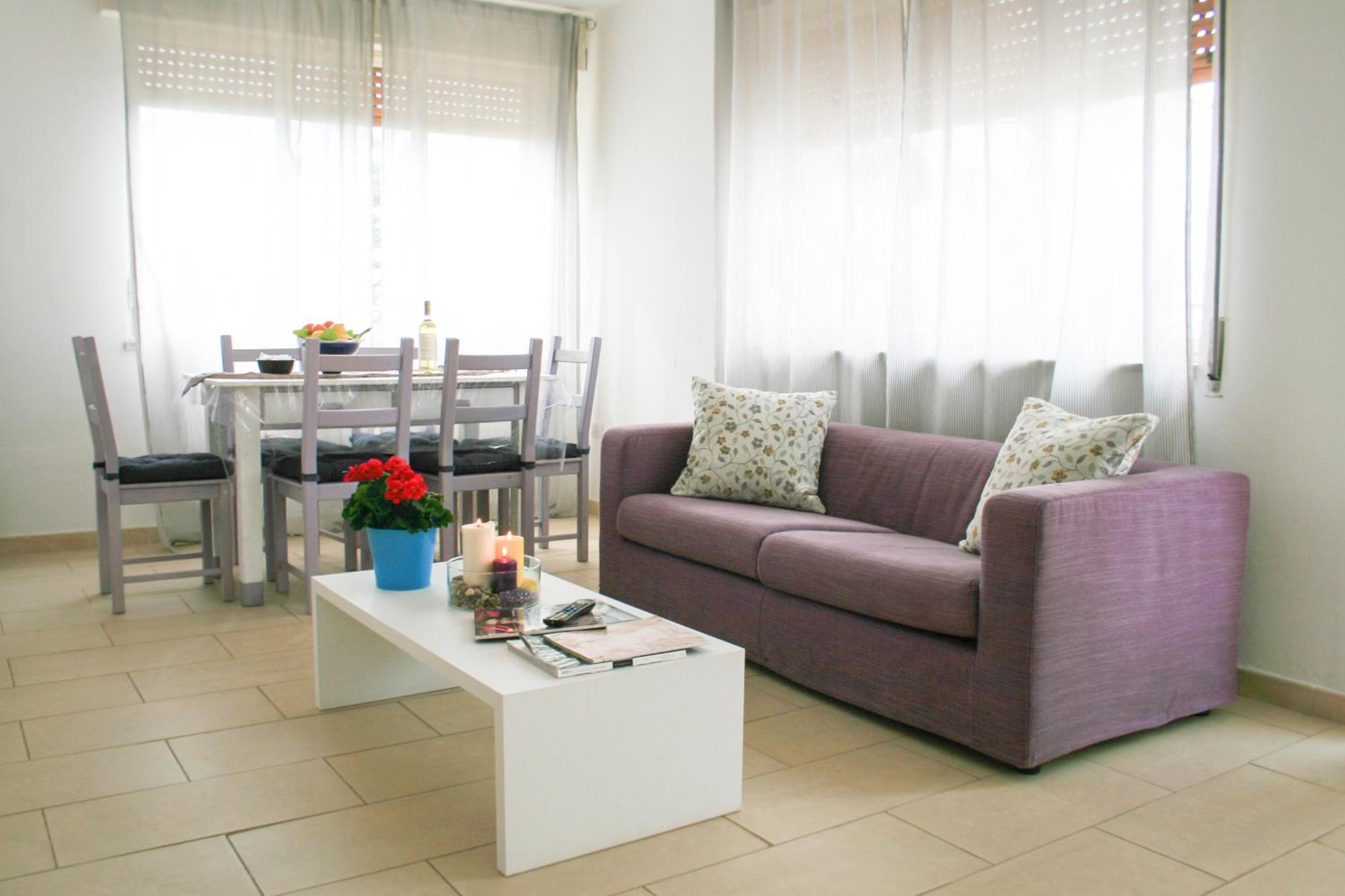 Two-Bedroom House with Sea View (5 Adults) photo 1