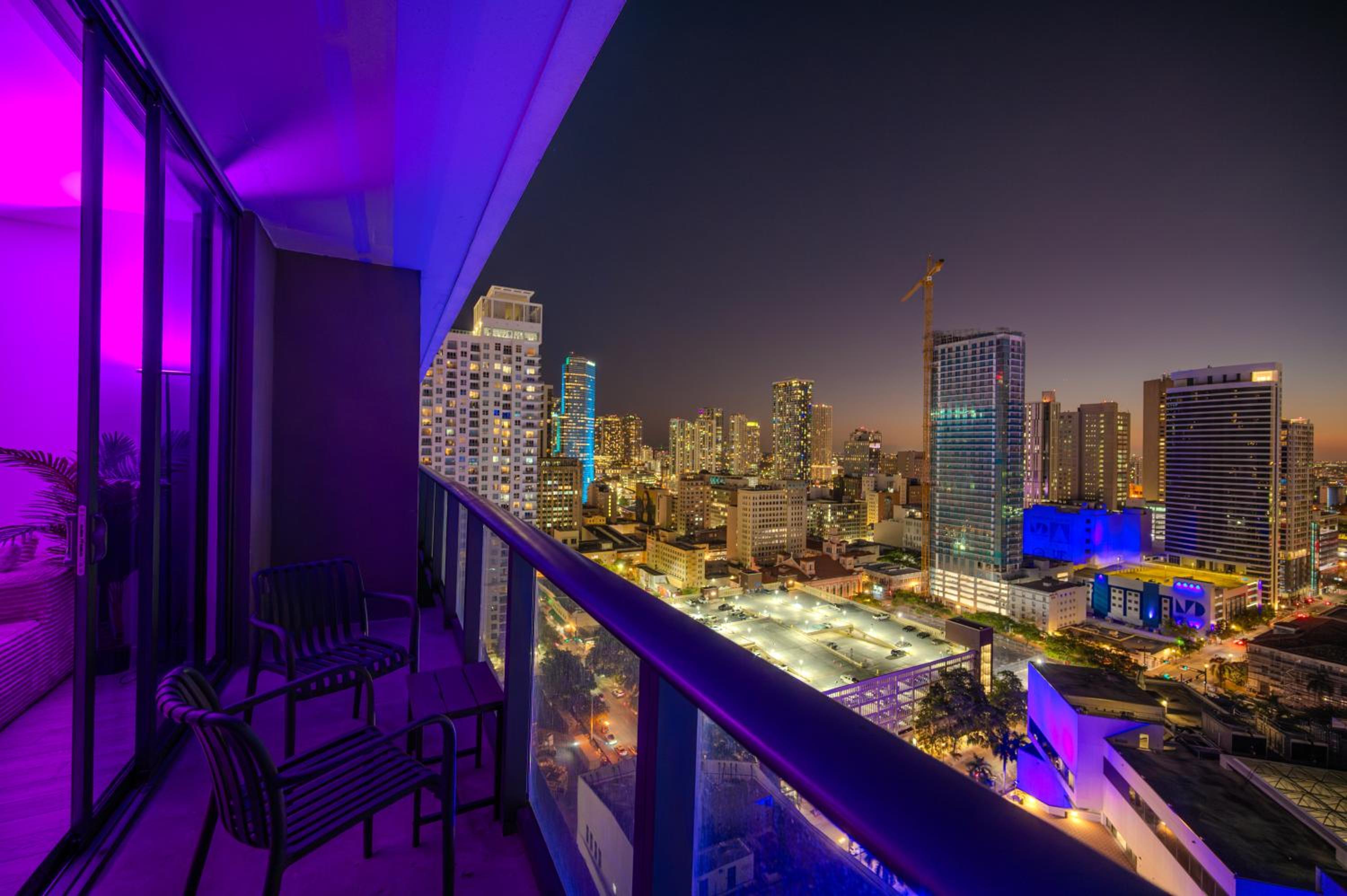 Two-Bedroom Deluxe Apartment with Balcony photo 1