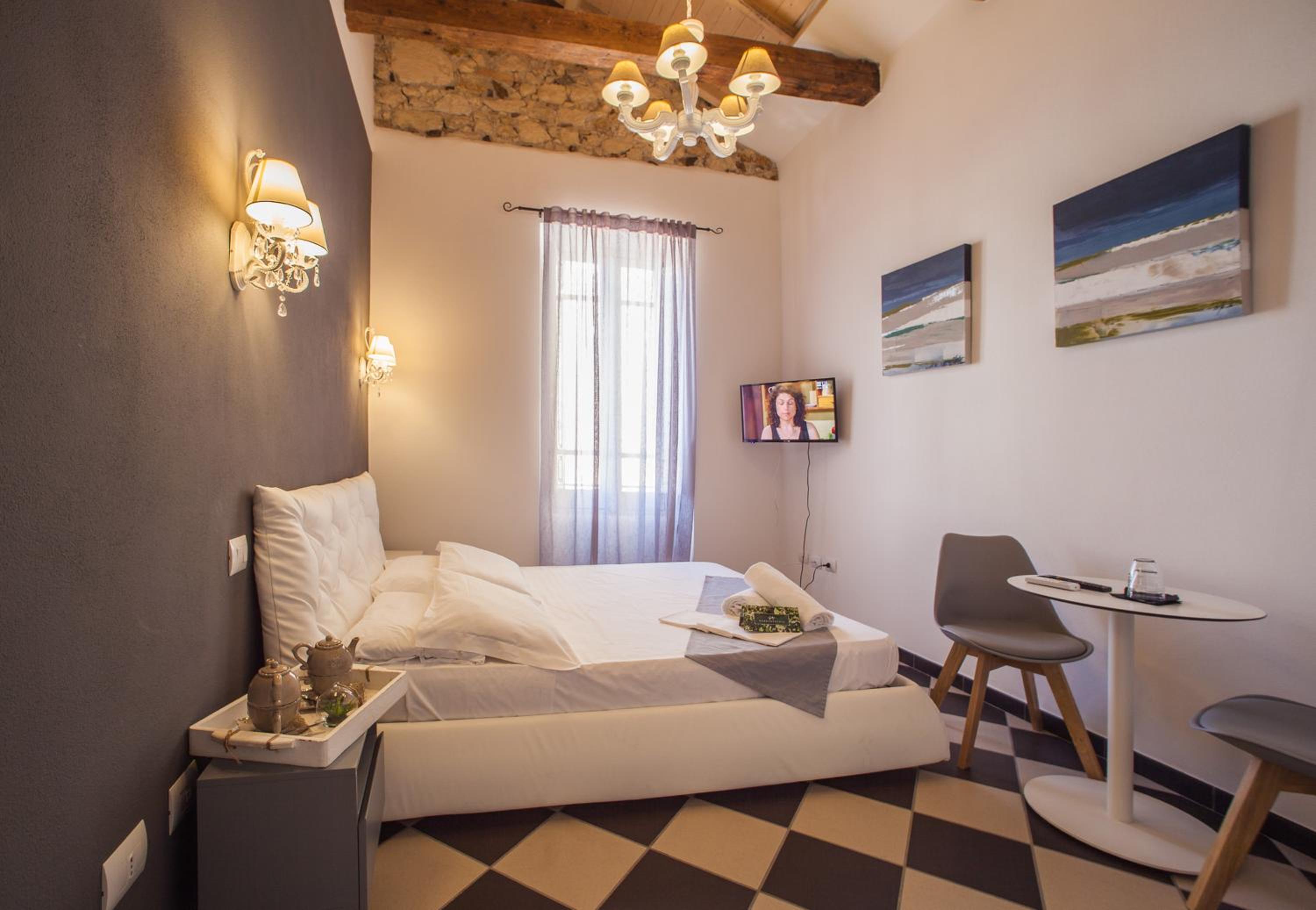 Deluxe Single Room photo 3