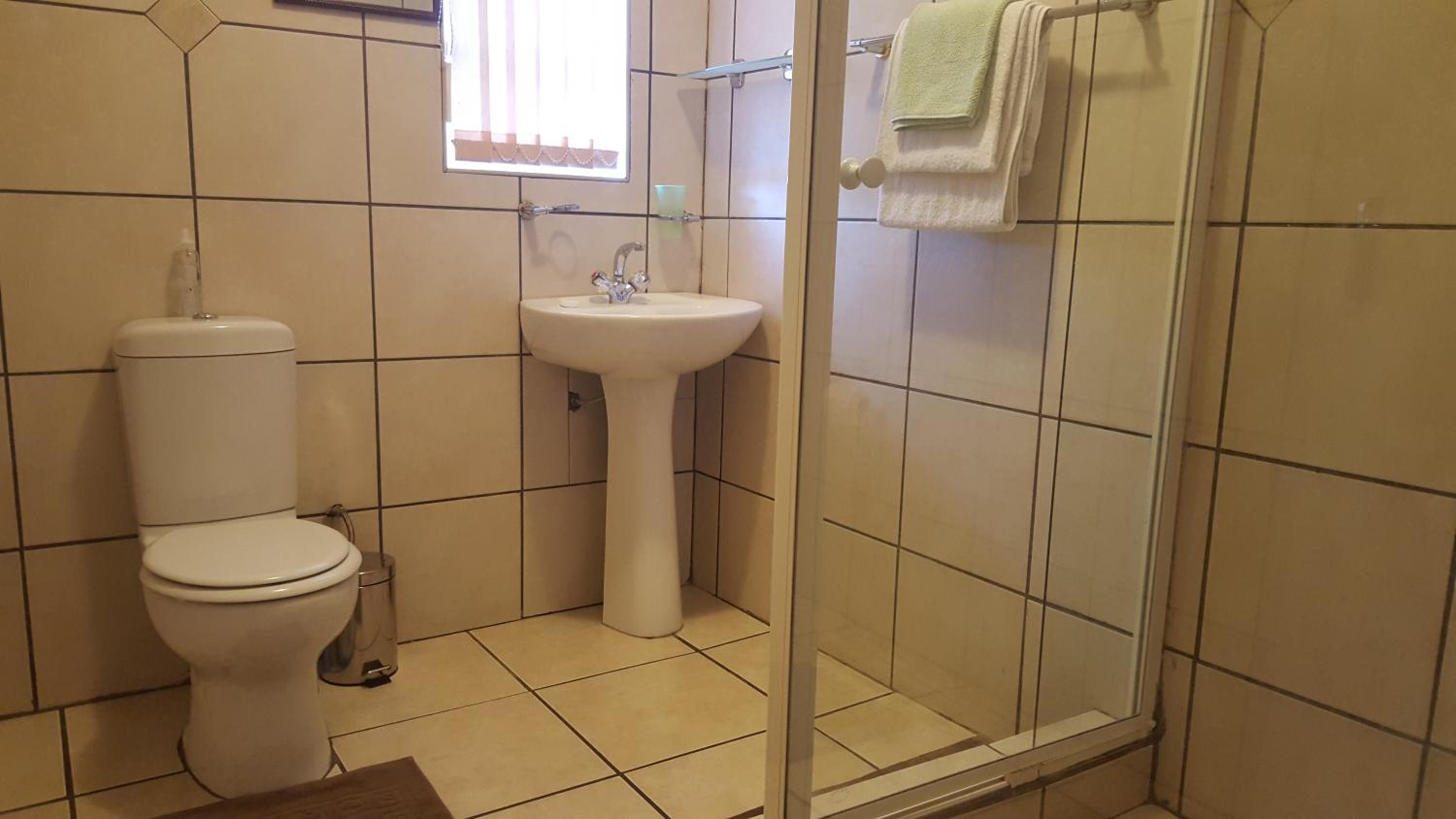  Double Room - Photo 2