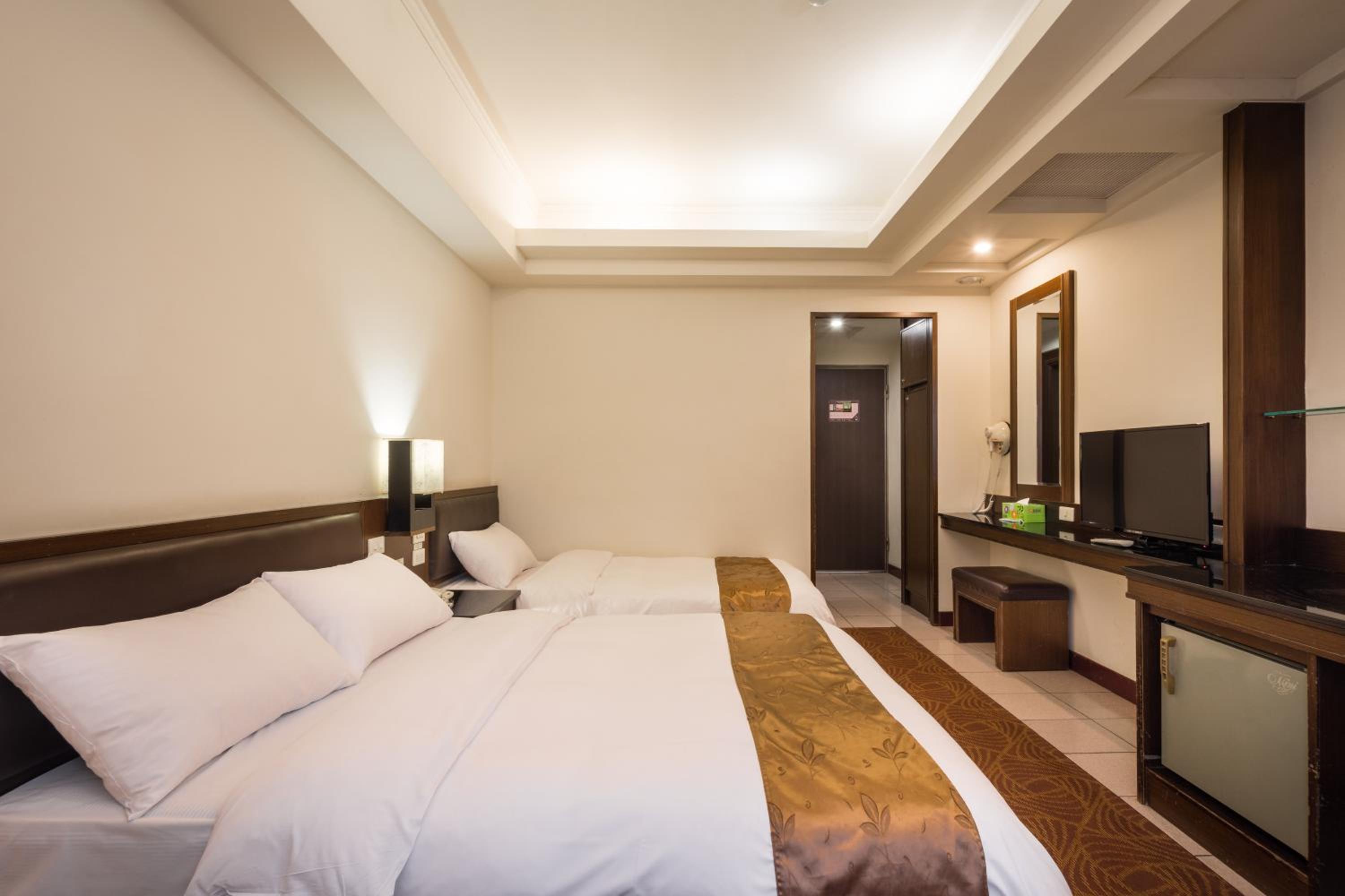 Standard Triple Room photo 2
