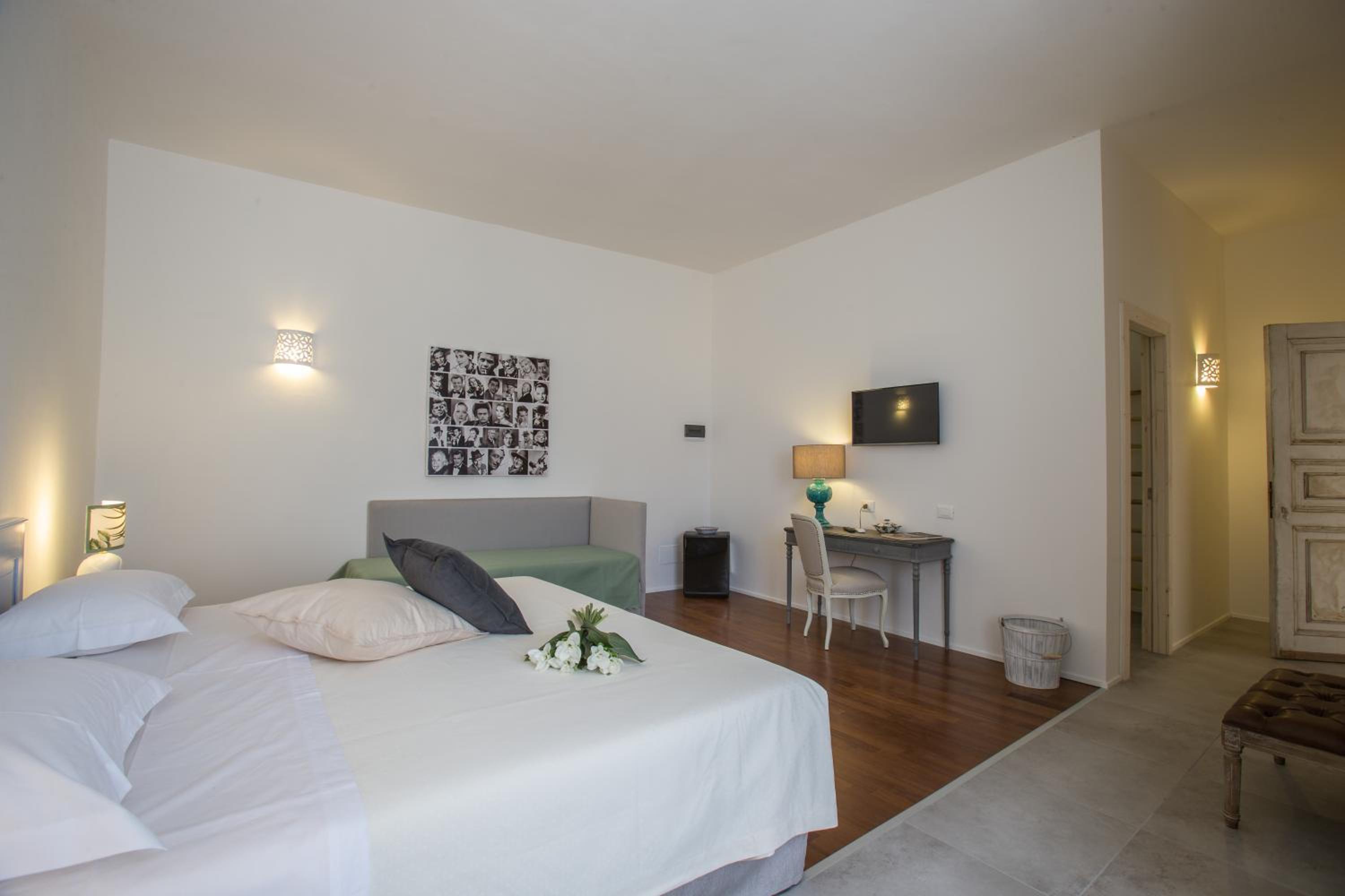 Suite photo 1