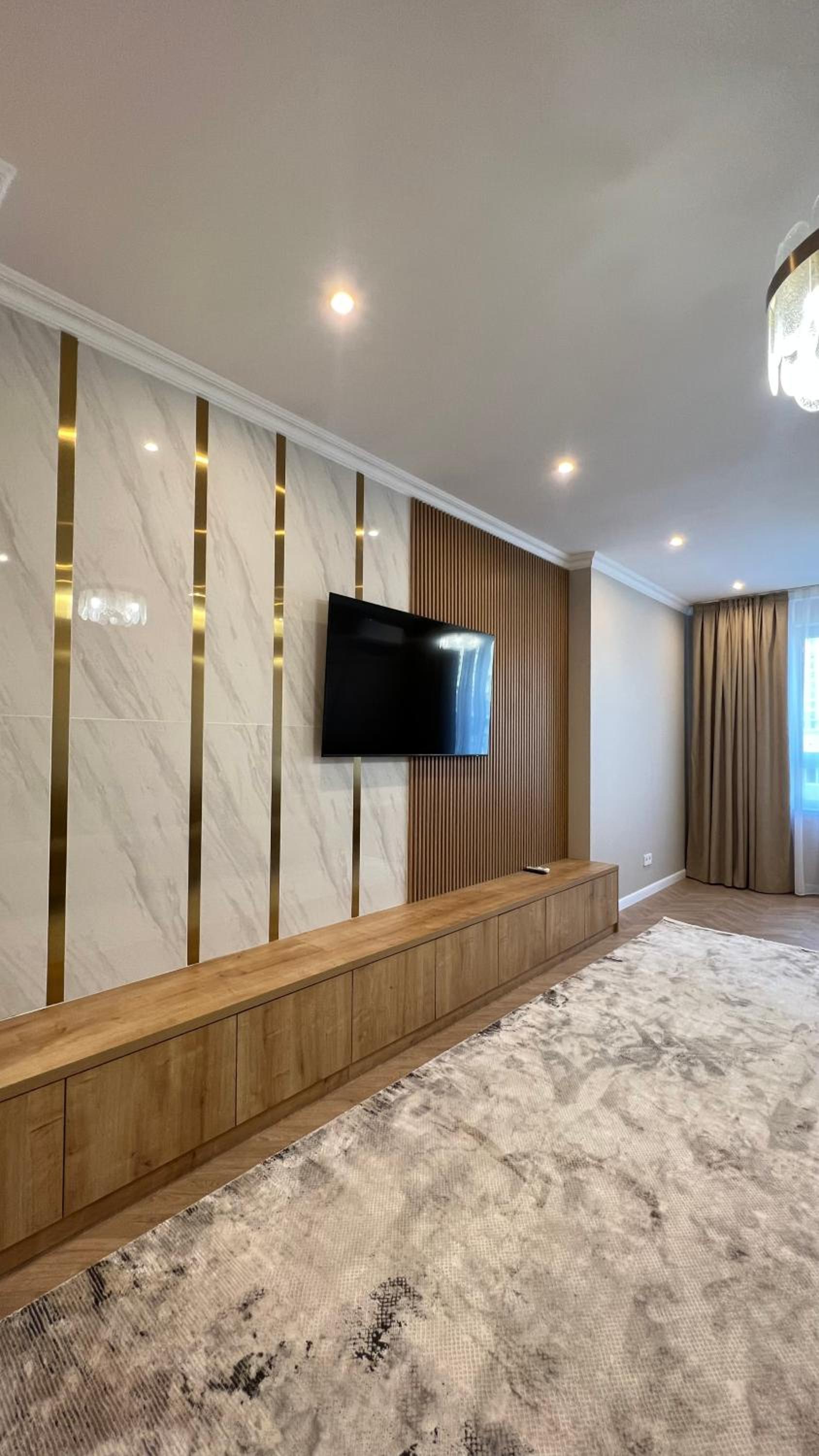 Superior Family Room