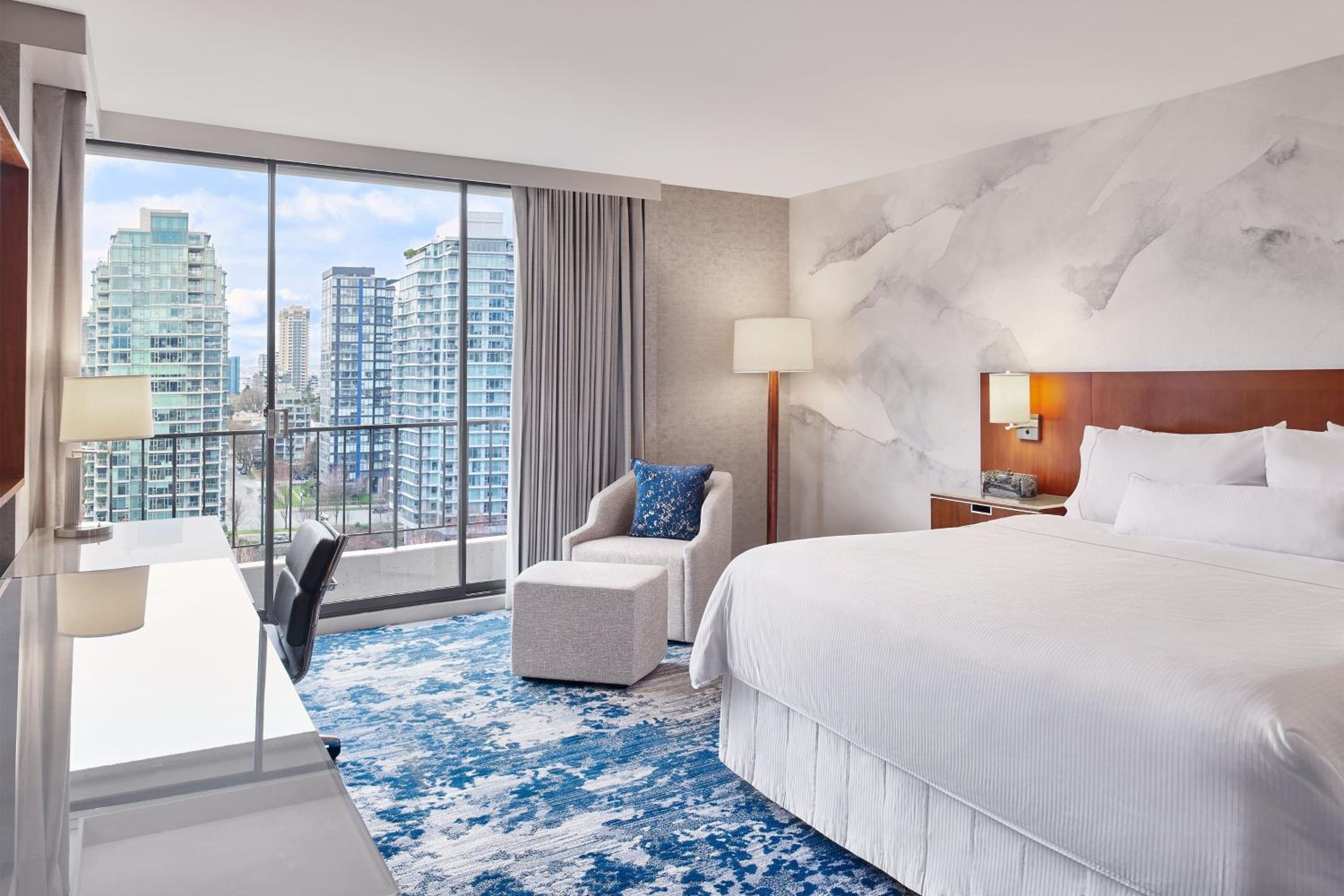 King Room with Pool View
