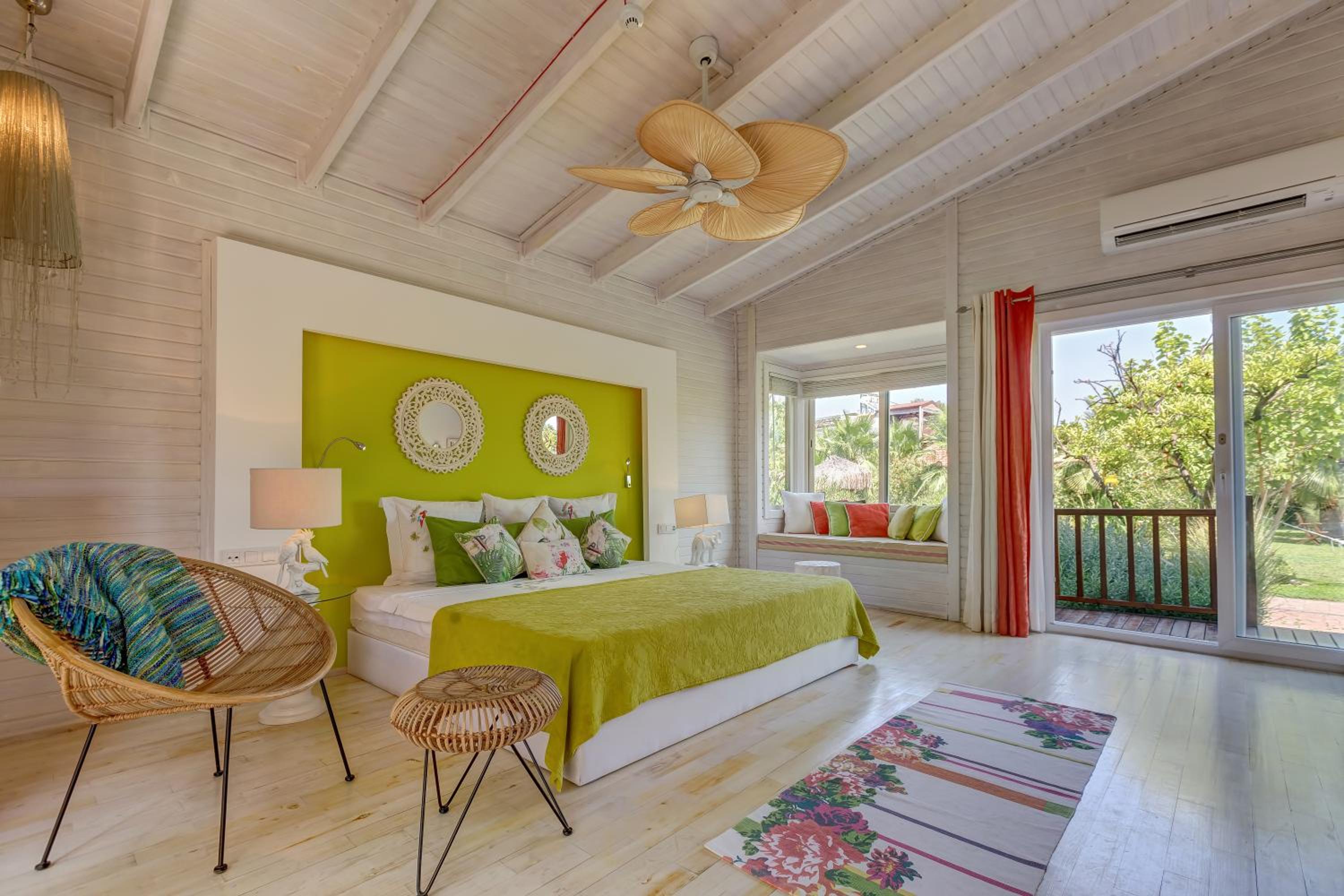 Luxury Bungalow photo 1
