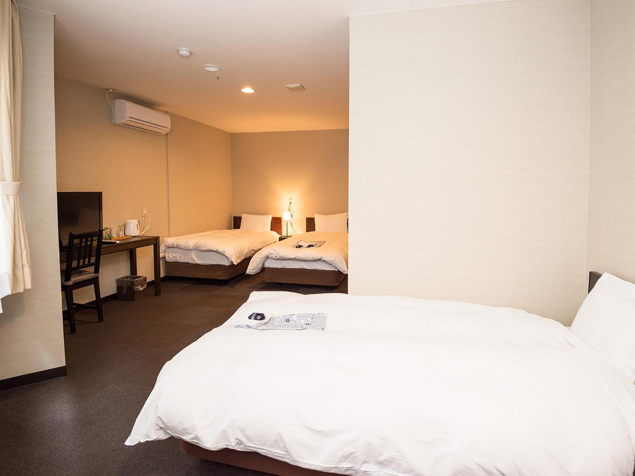 Quadruple Room photo 1