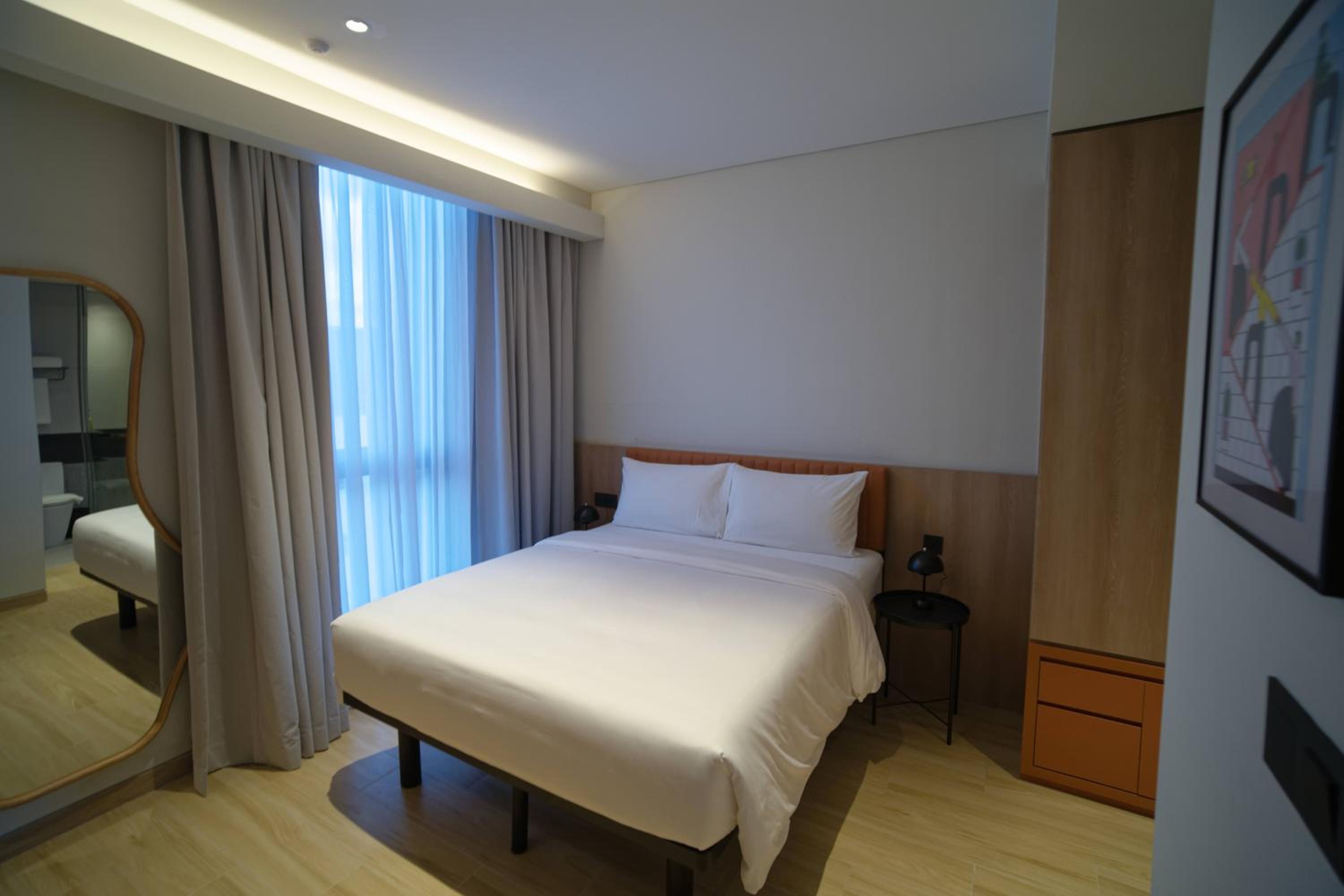 Premium Twin Room photo 3
