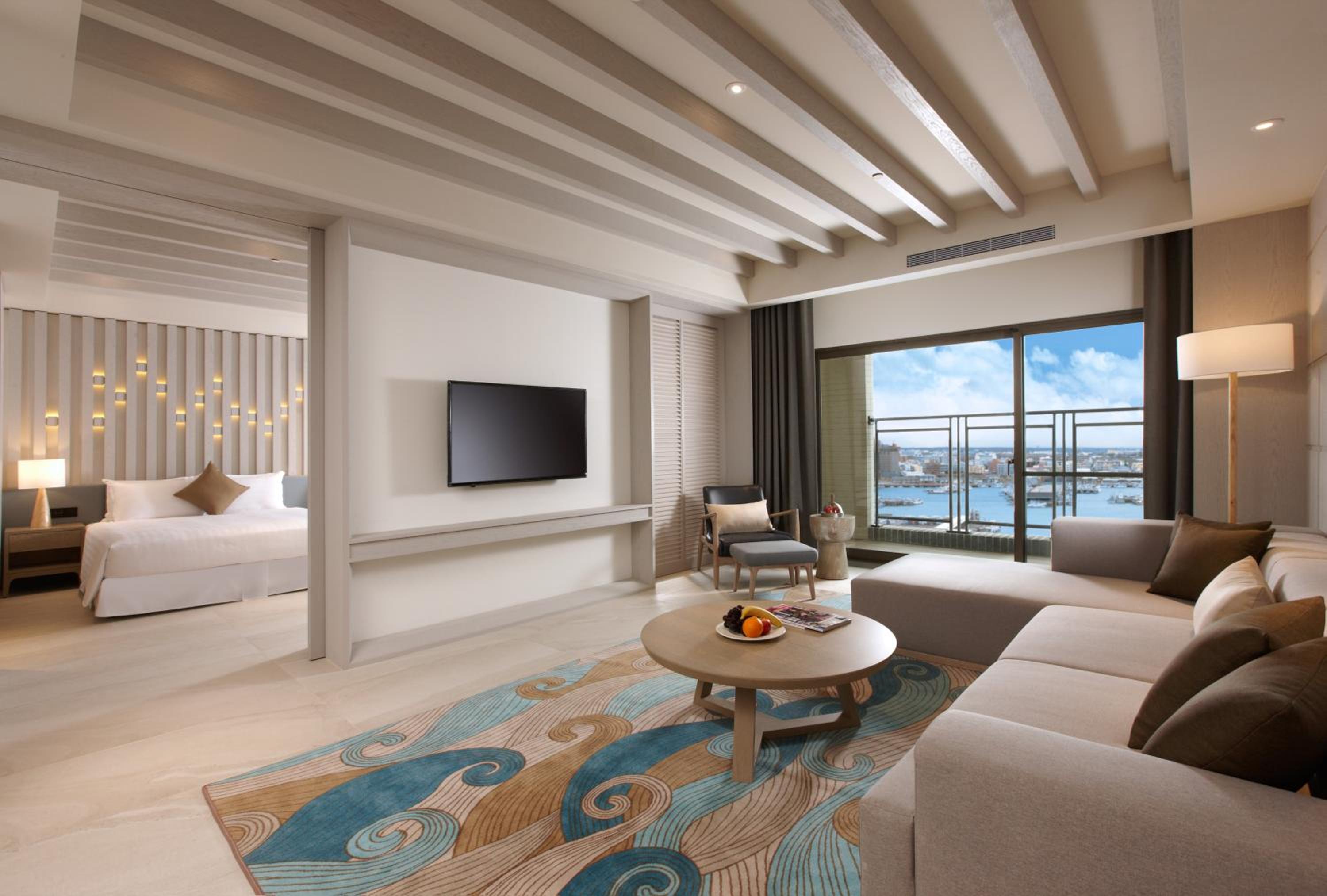 Suite with Garden View