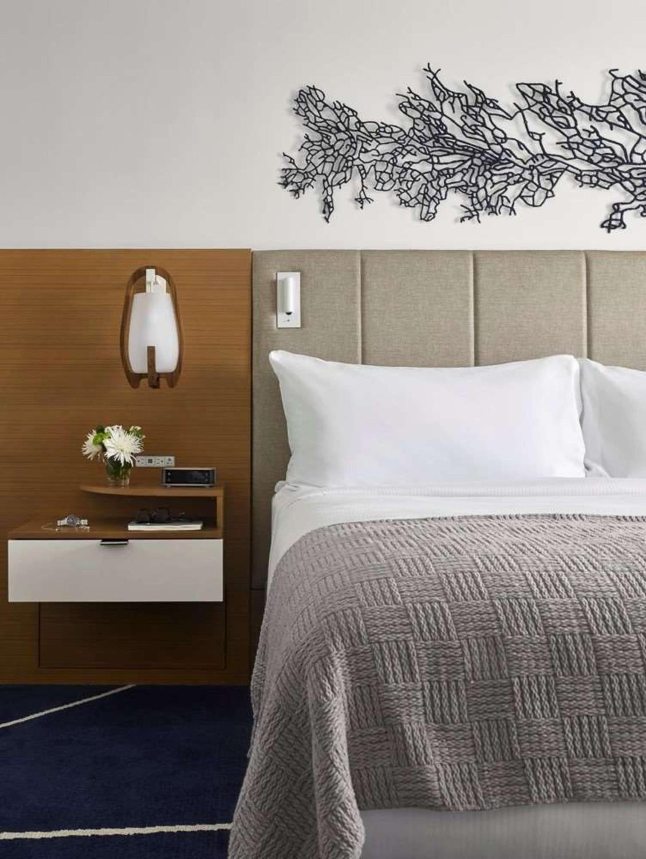 Double Room with Two Double Beds - Mobility and Hearing Access - Photo 3