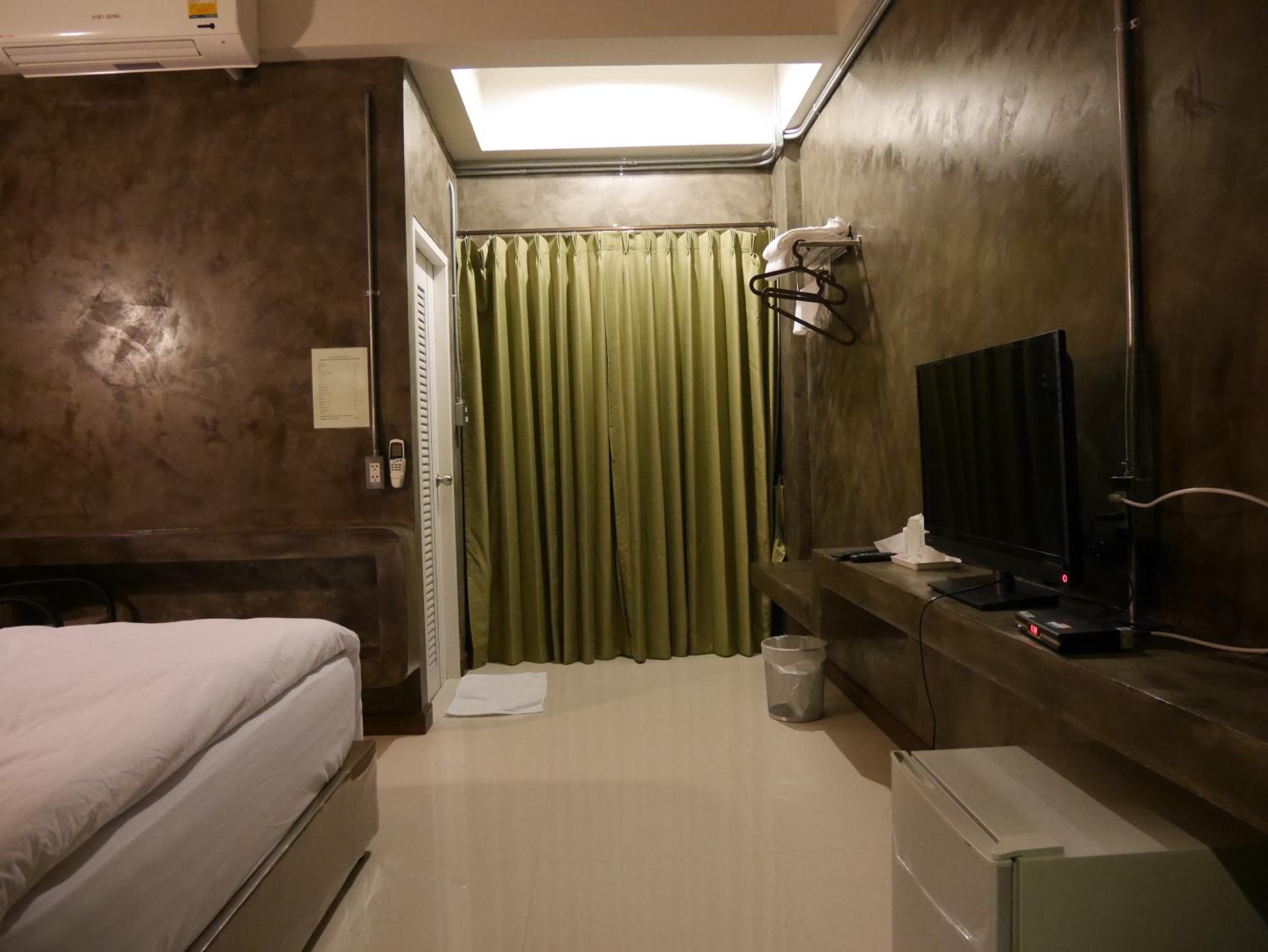 Standard Double Room photo 3