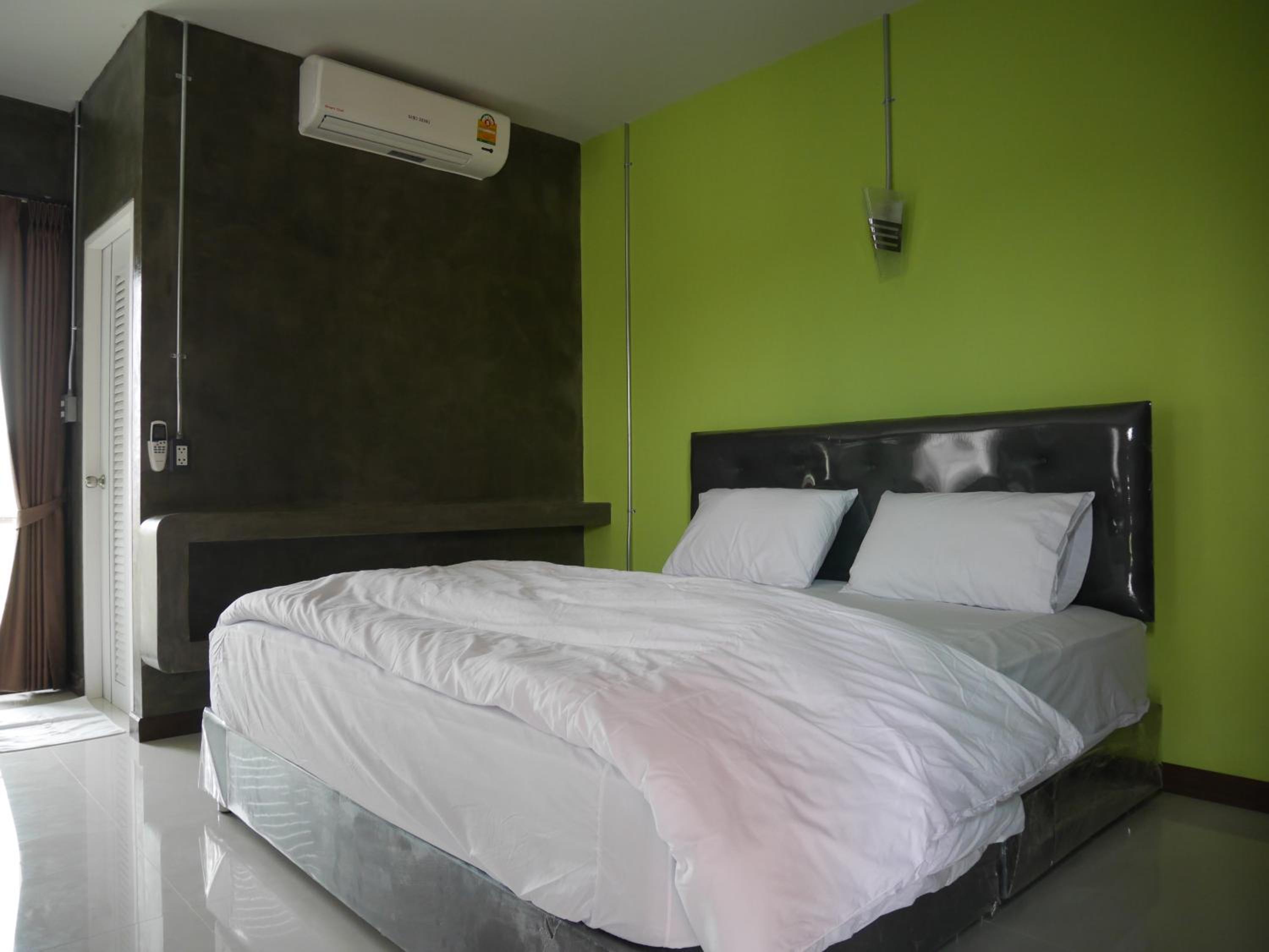 Deluxe Double Room photo 3
