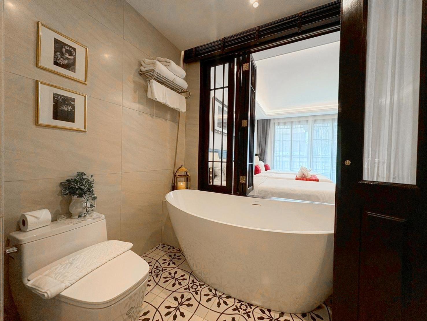 Deluxe Triple Room