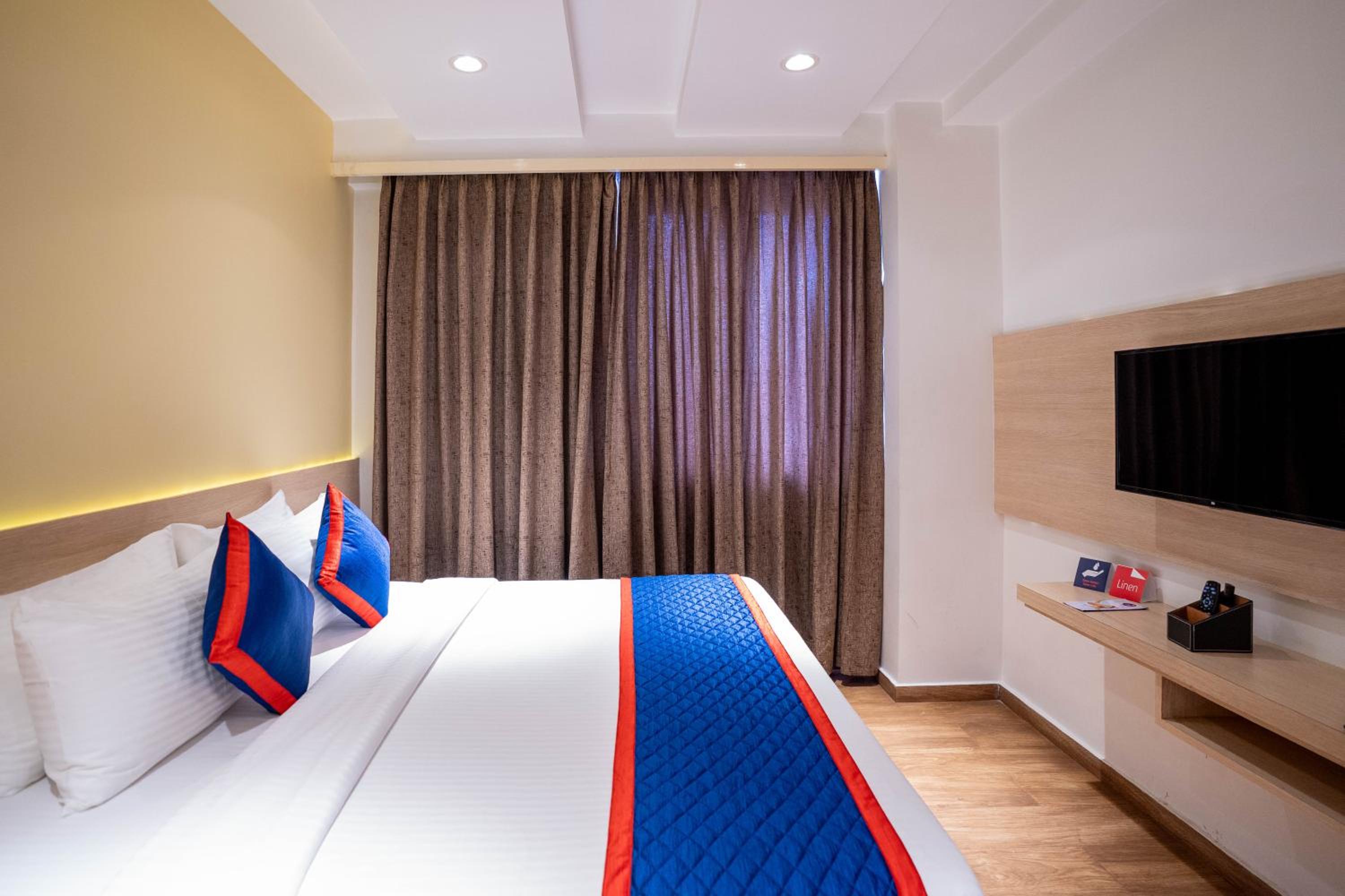 Superior Queen Room - Photo 8