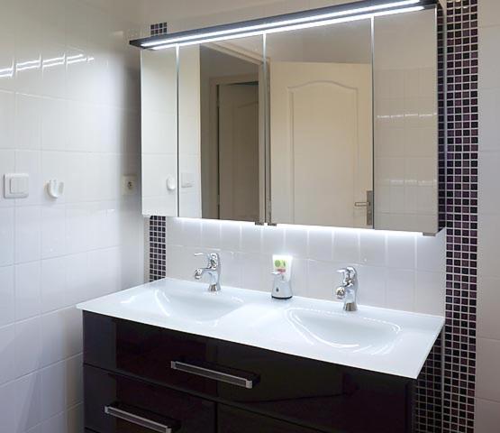 Double Room with Air Conditioning and Garden Views - Photo 6