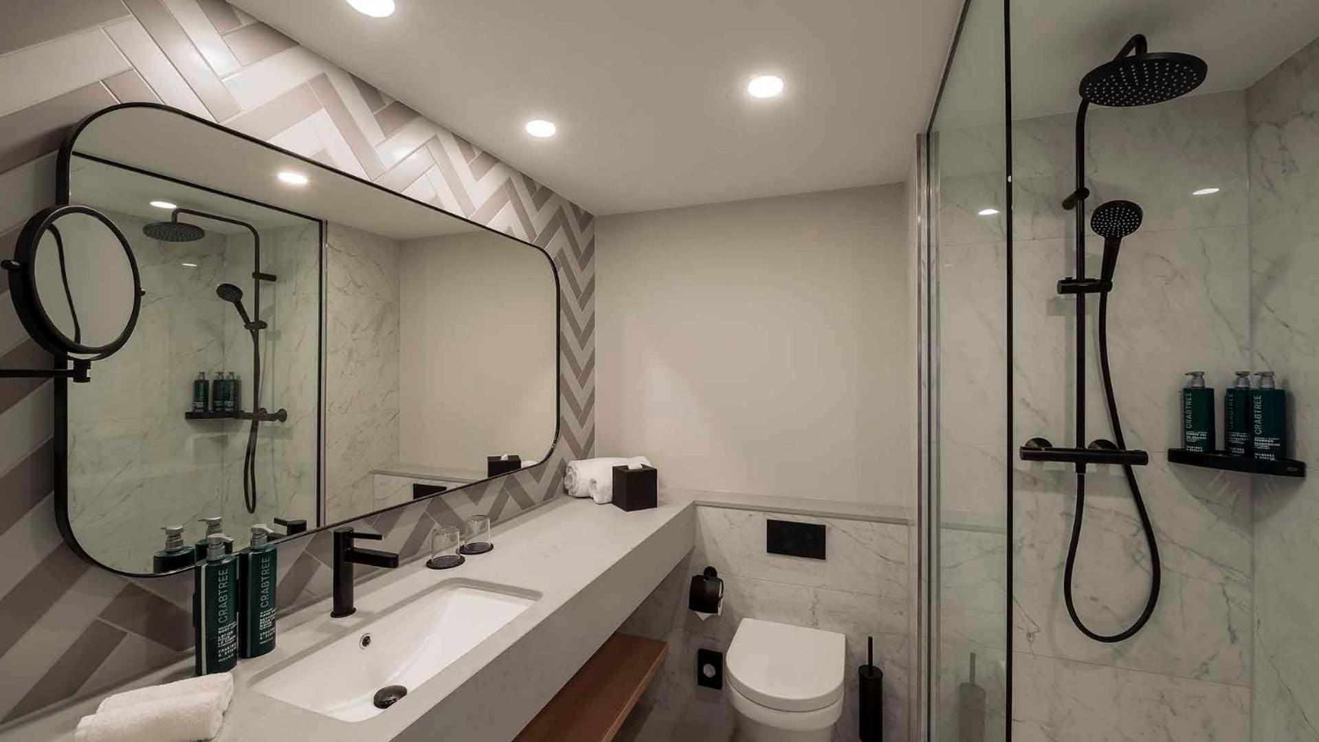 Executive Twin Room - Lounge Access thumbnail 5