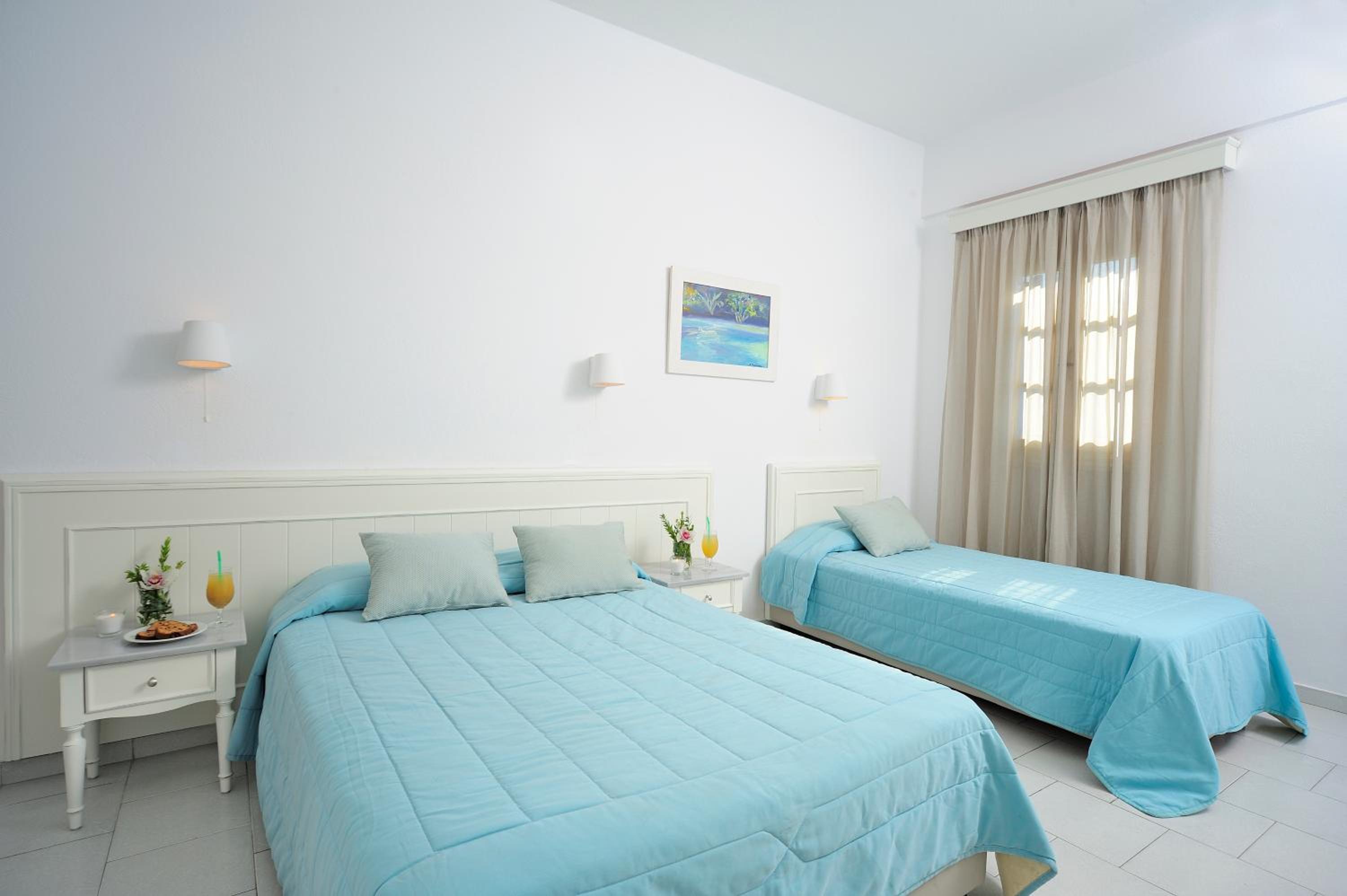 Triple Room with Sea View photo 1
