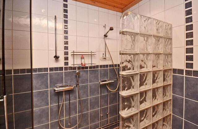 Villa photo 3