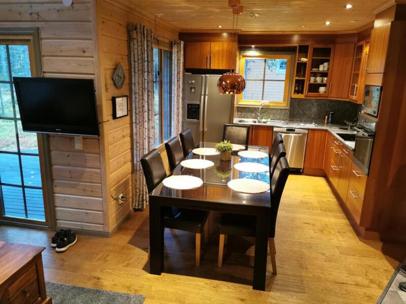 Villa photo 1