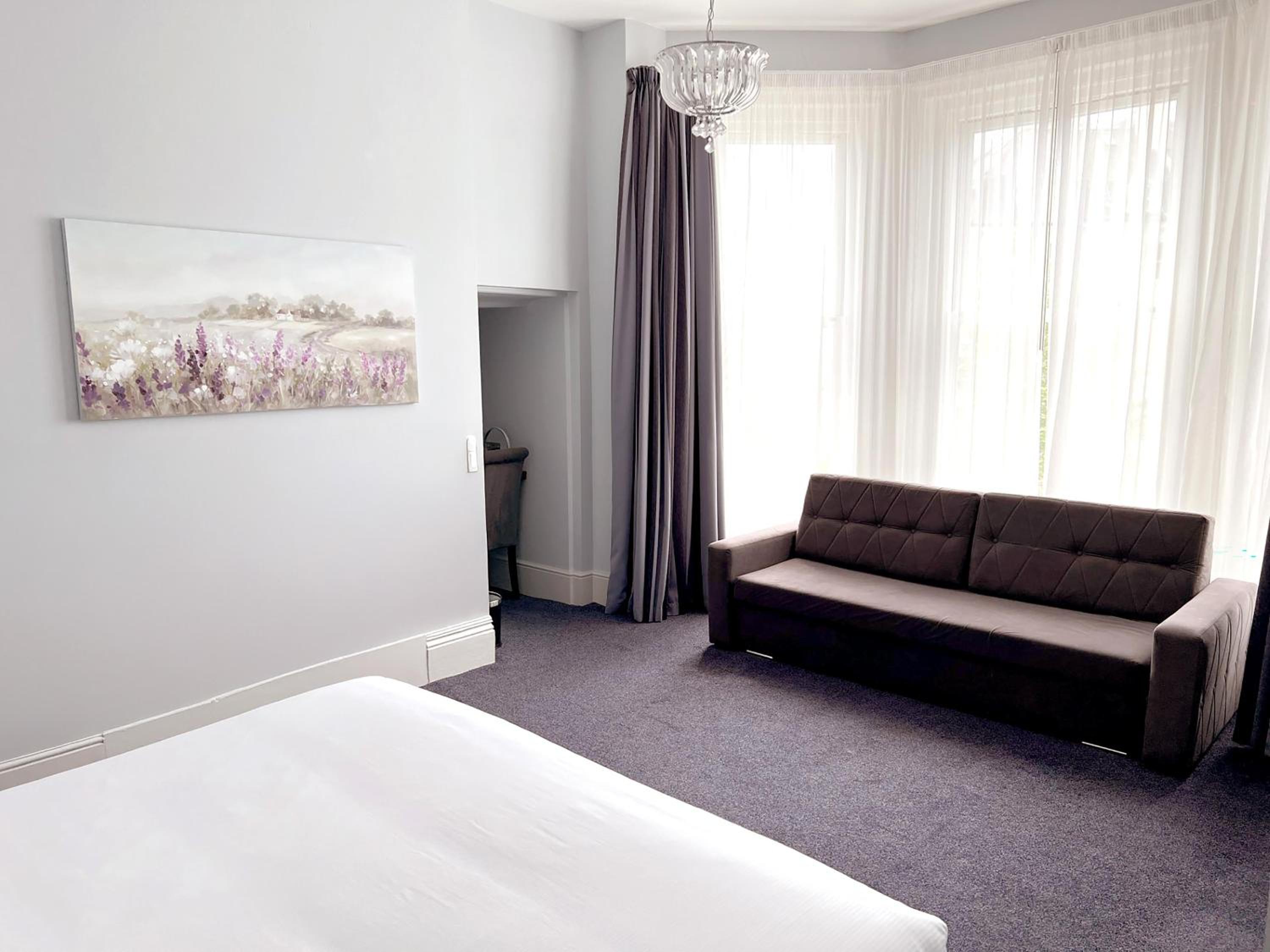Standard Room photo 3