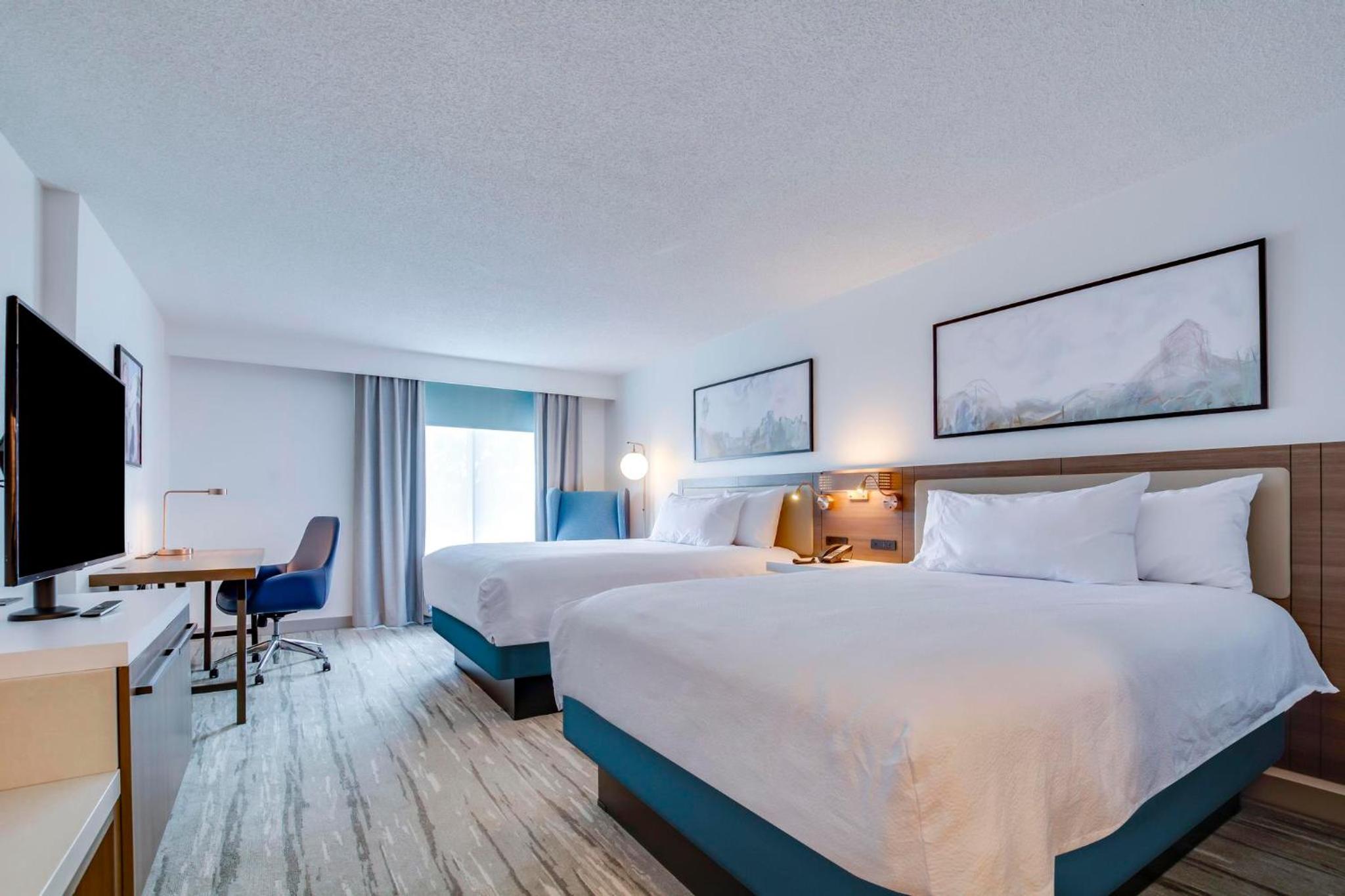 Queen Room with Two Queen Beds and Bath Tub - Mobility Accessible - Photo 1
