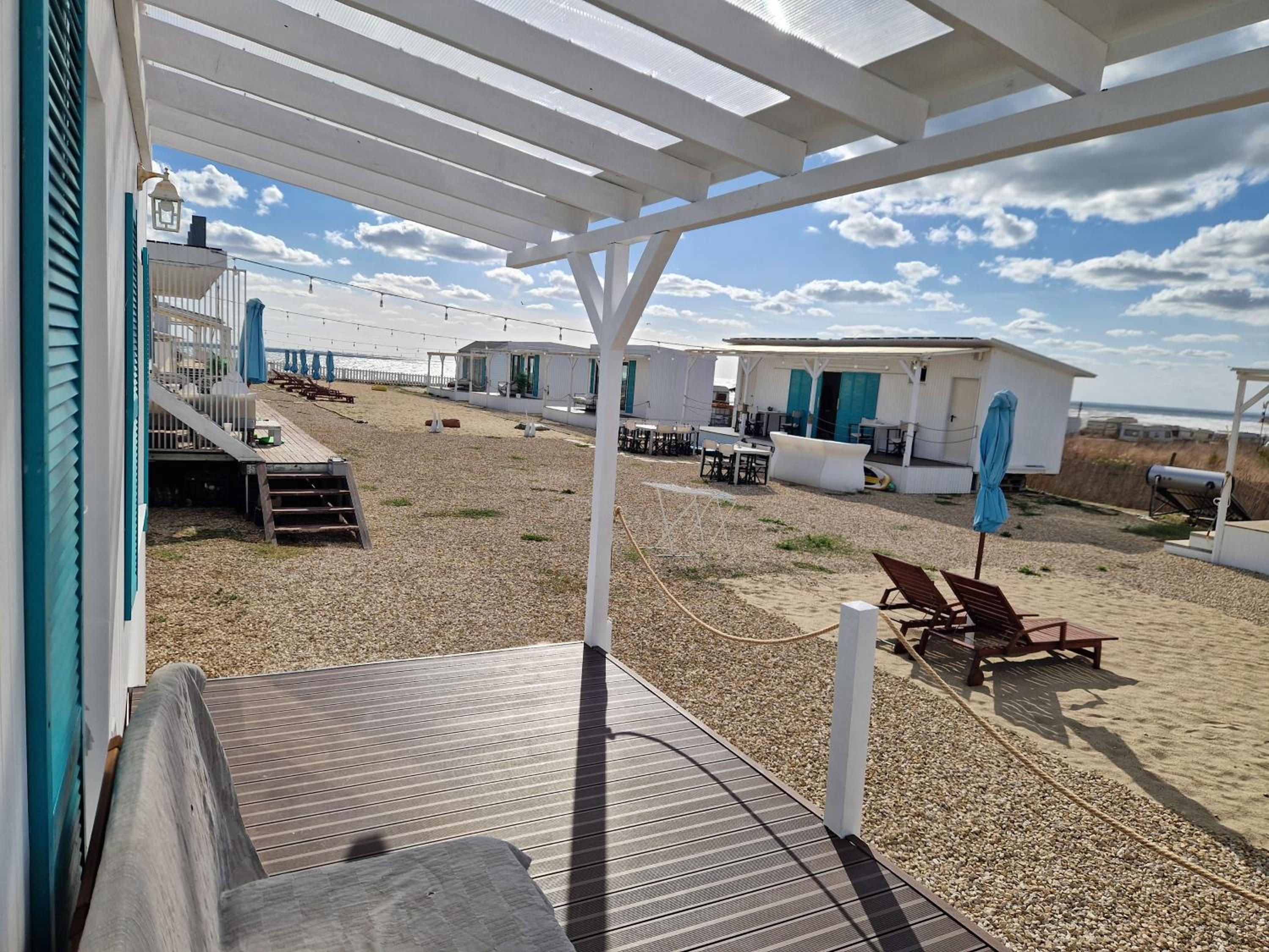 Bungalow with Sea View photo 1
