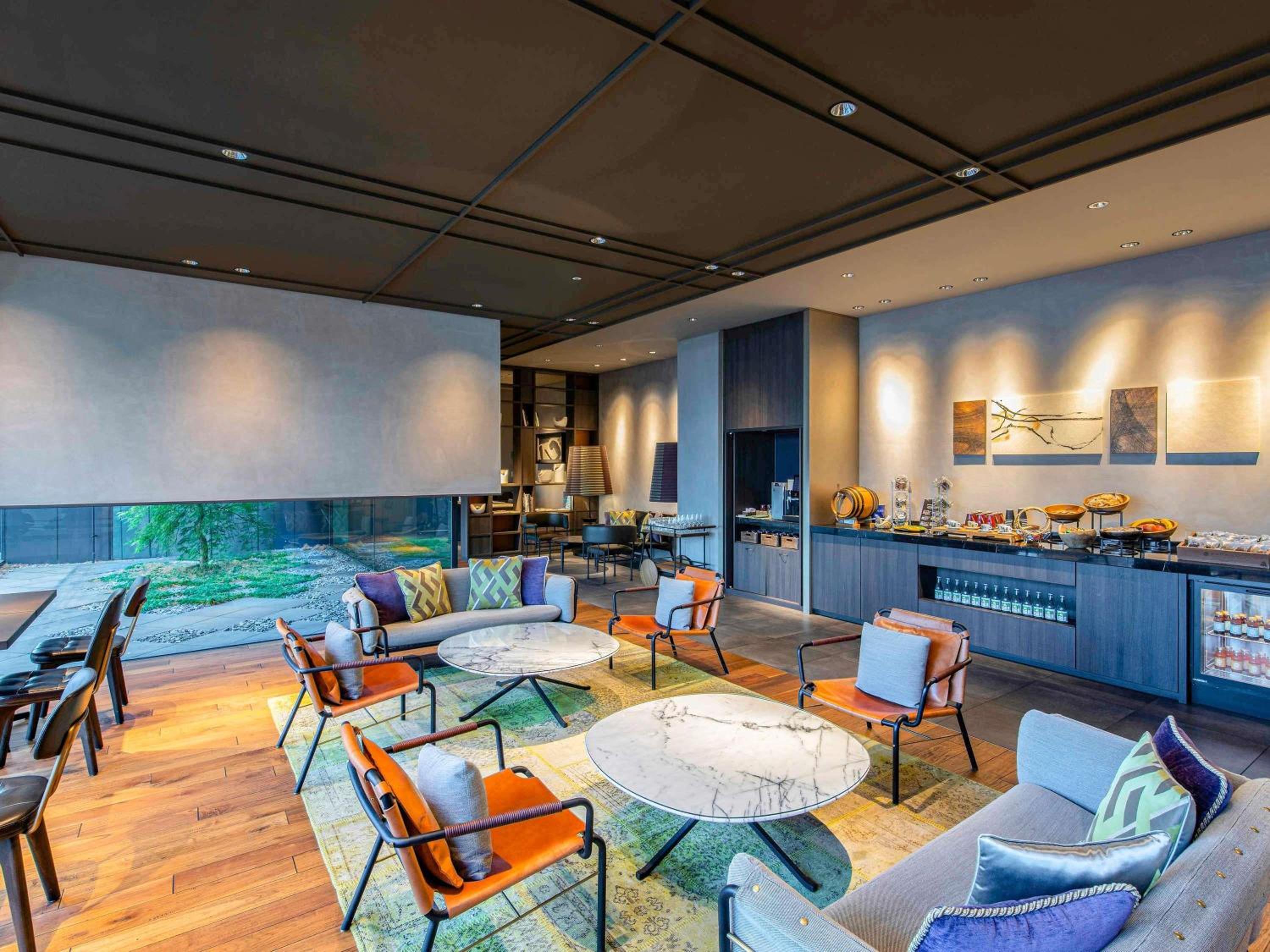 Pullman Tokyo Tamachi living photo