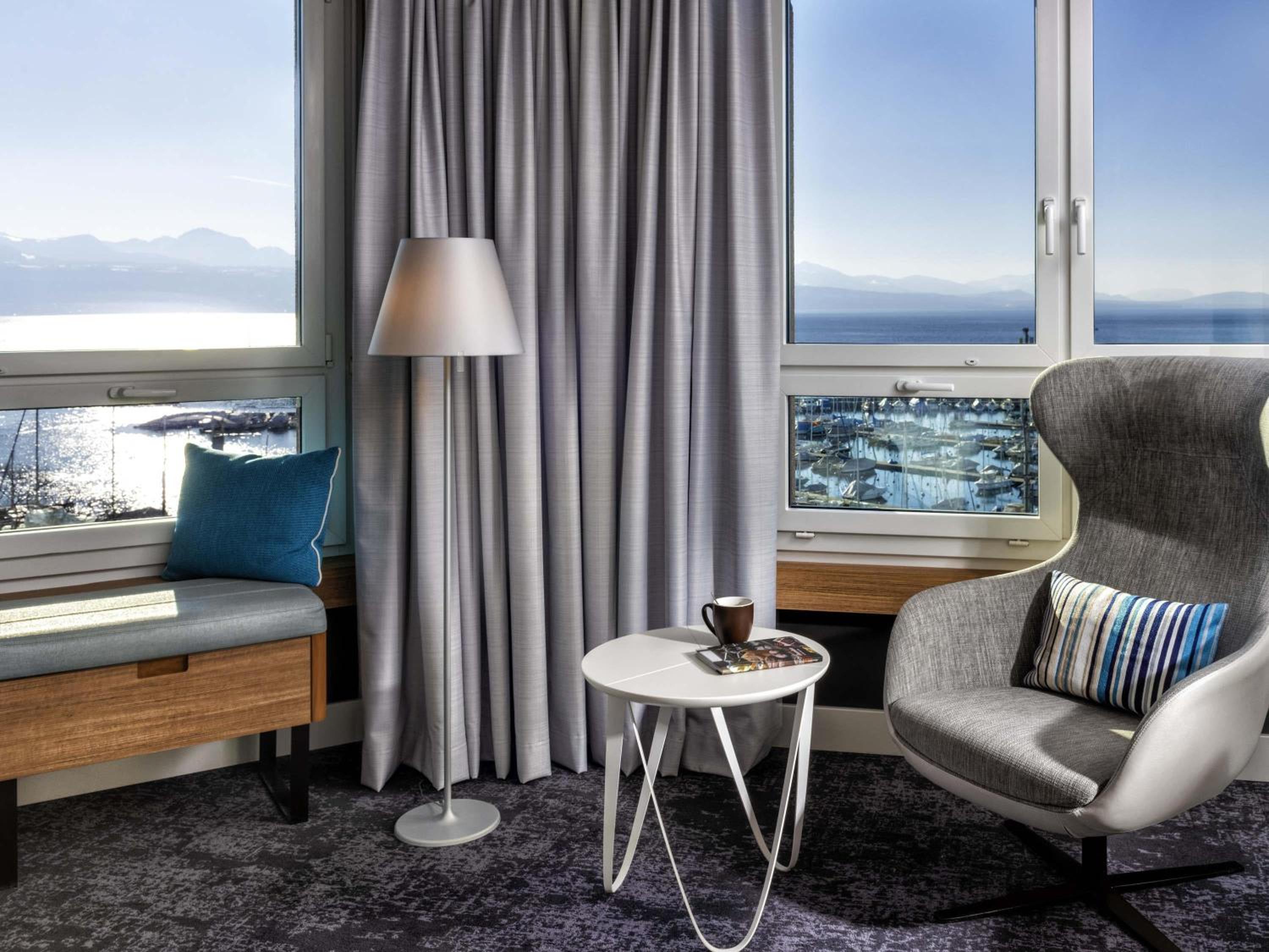 Junior Suite with Lake View - Photo 4