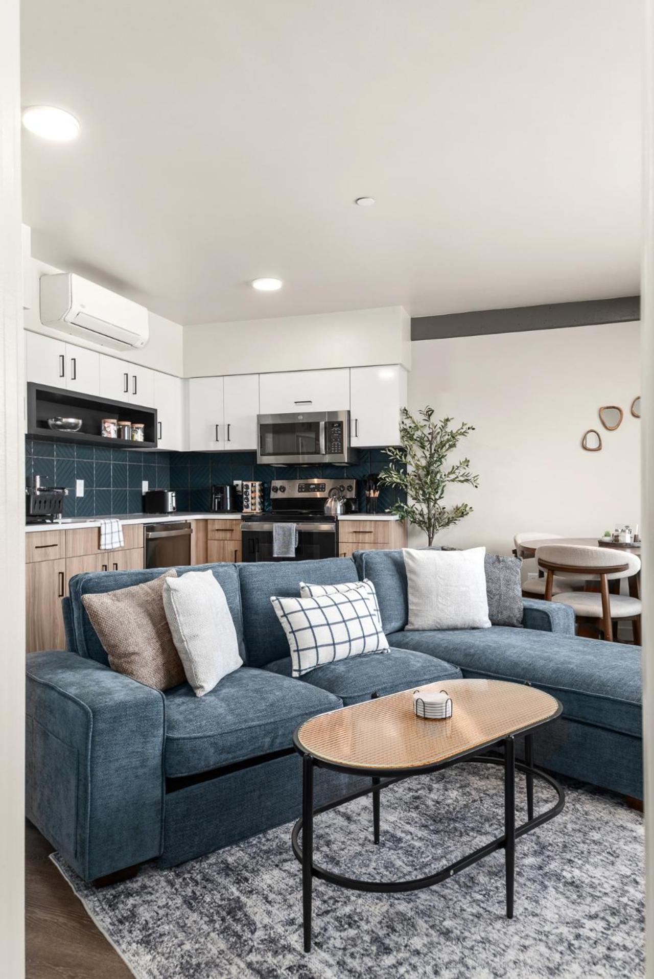 Apartment photo 1