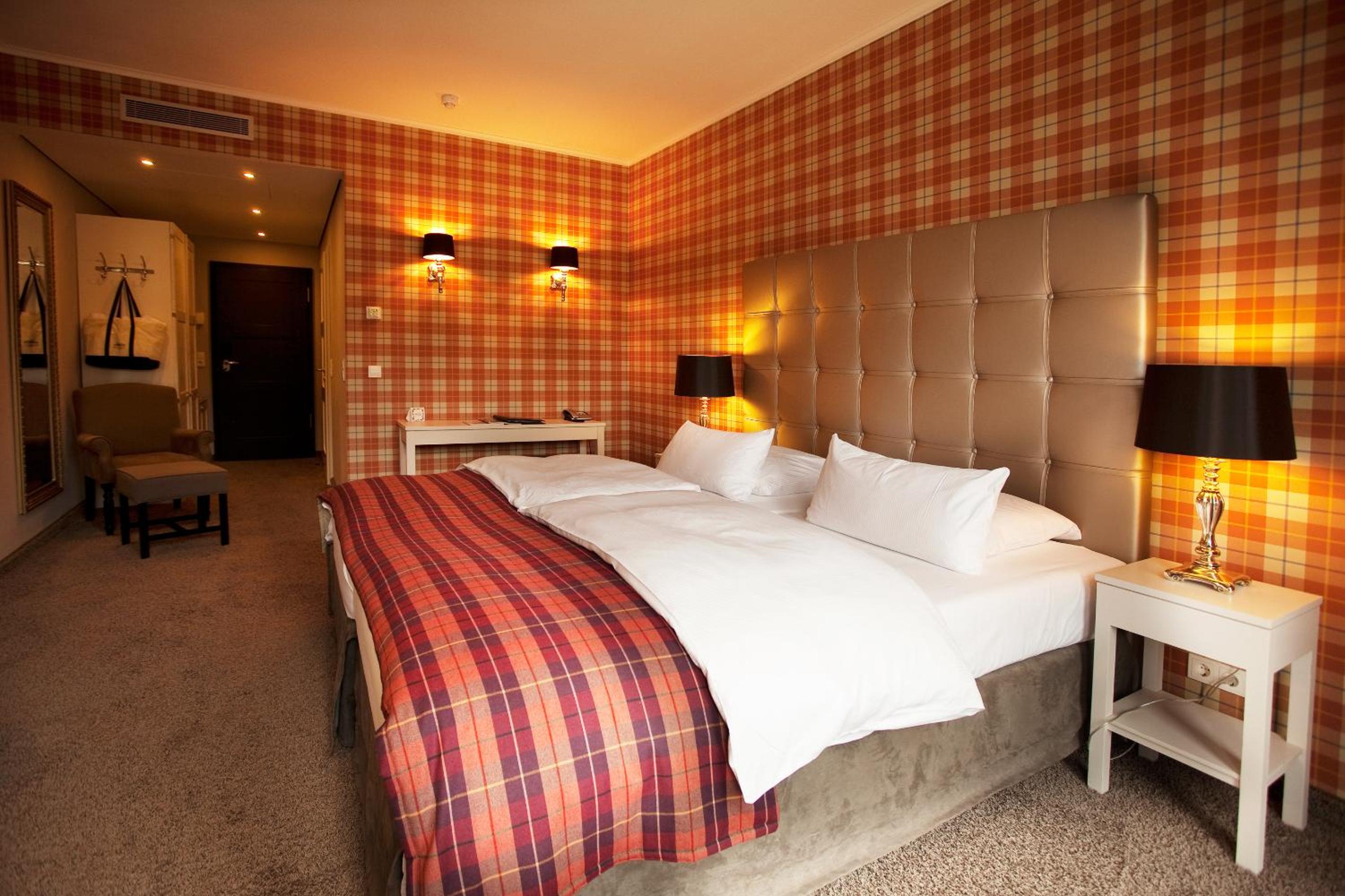 Luxus Zimmer Waldresidenz - Photo 1