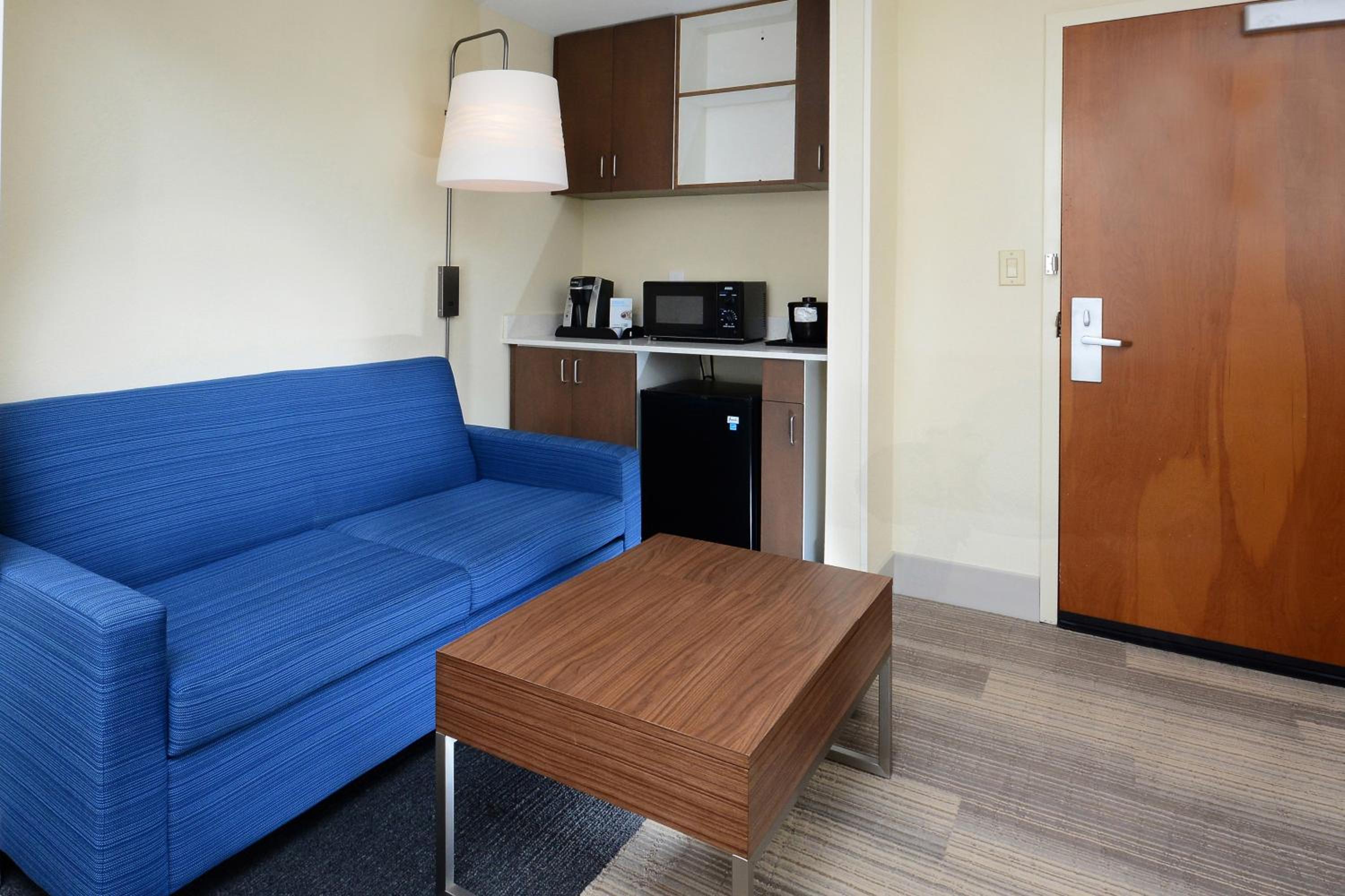 King Suite - Photo 1