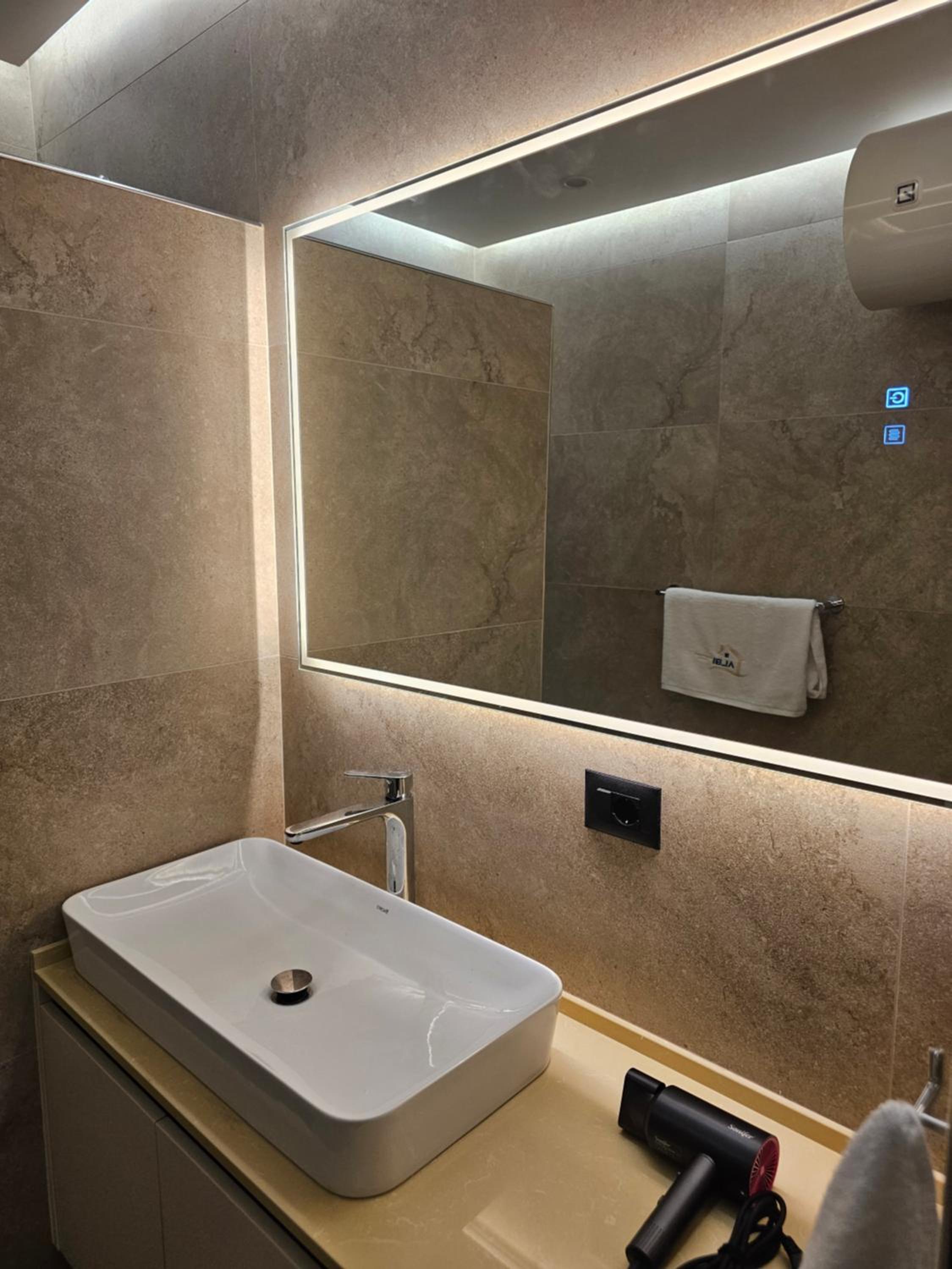 Quadruple Room with Terrace