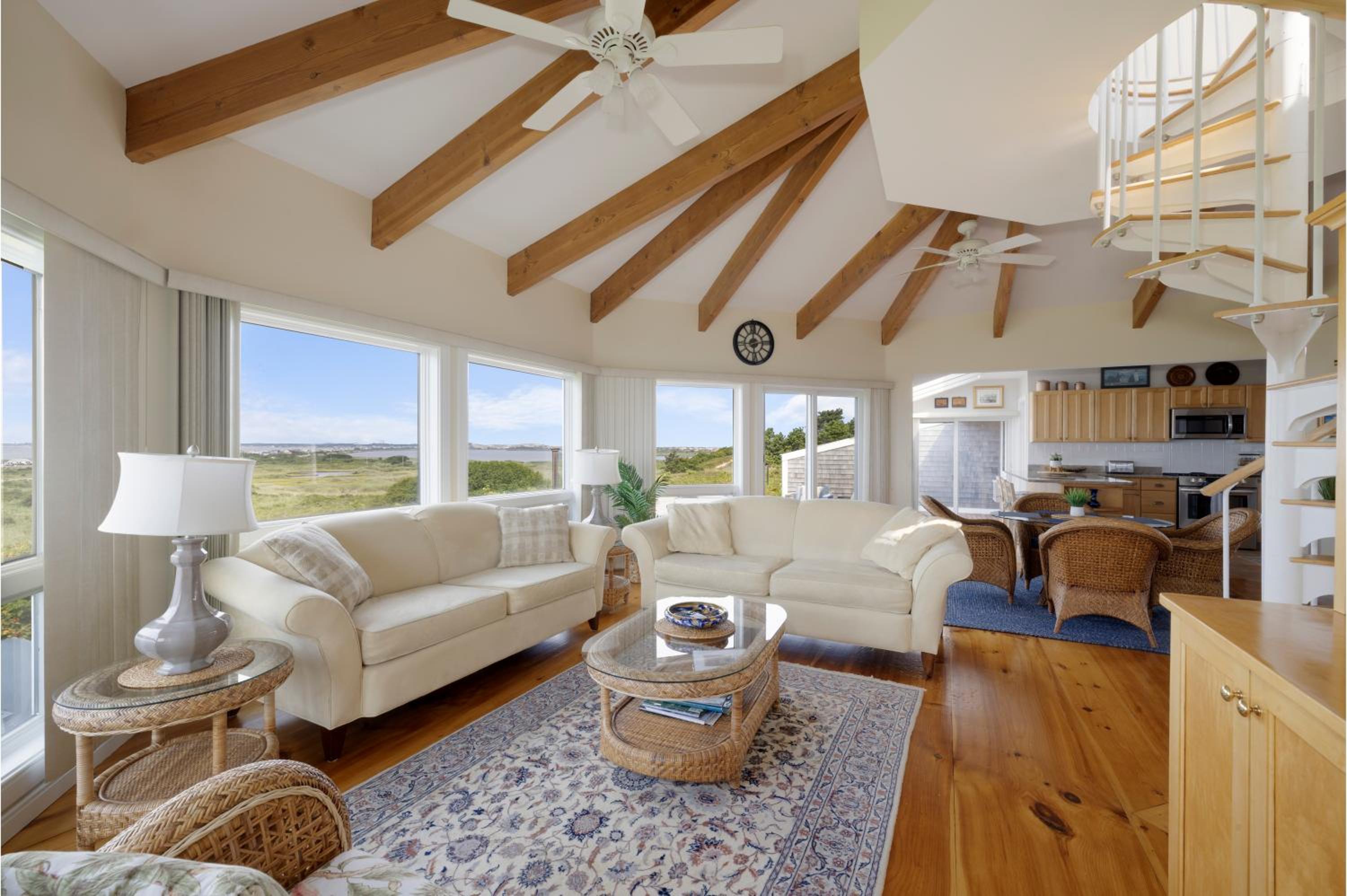 Apartment with View and Balcony photo 1
