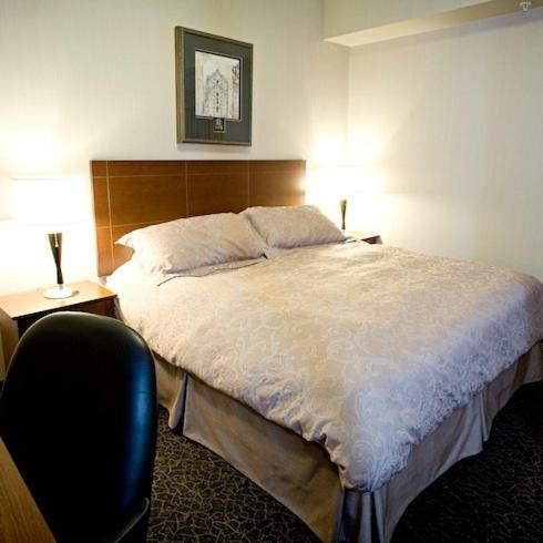Superior King Suite photo 2