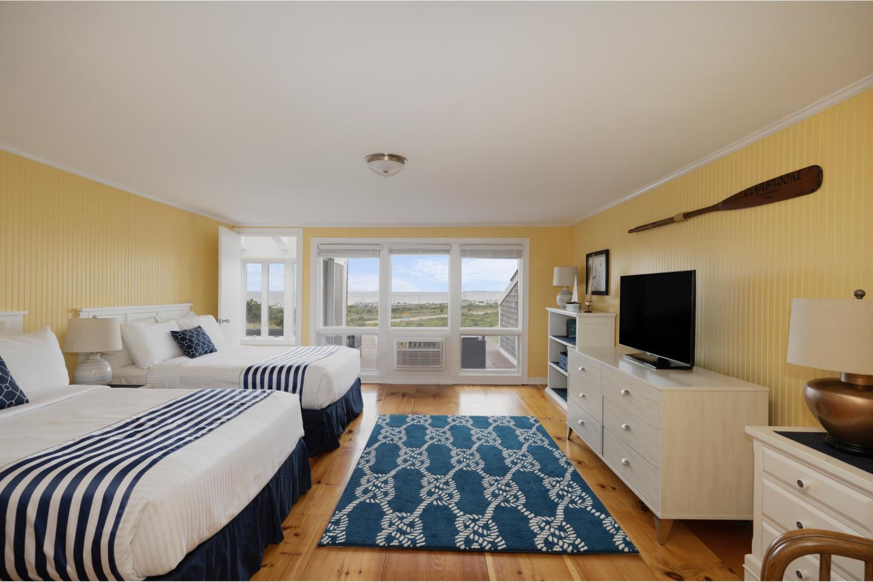Apartment with View and Balcony photo 3