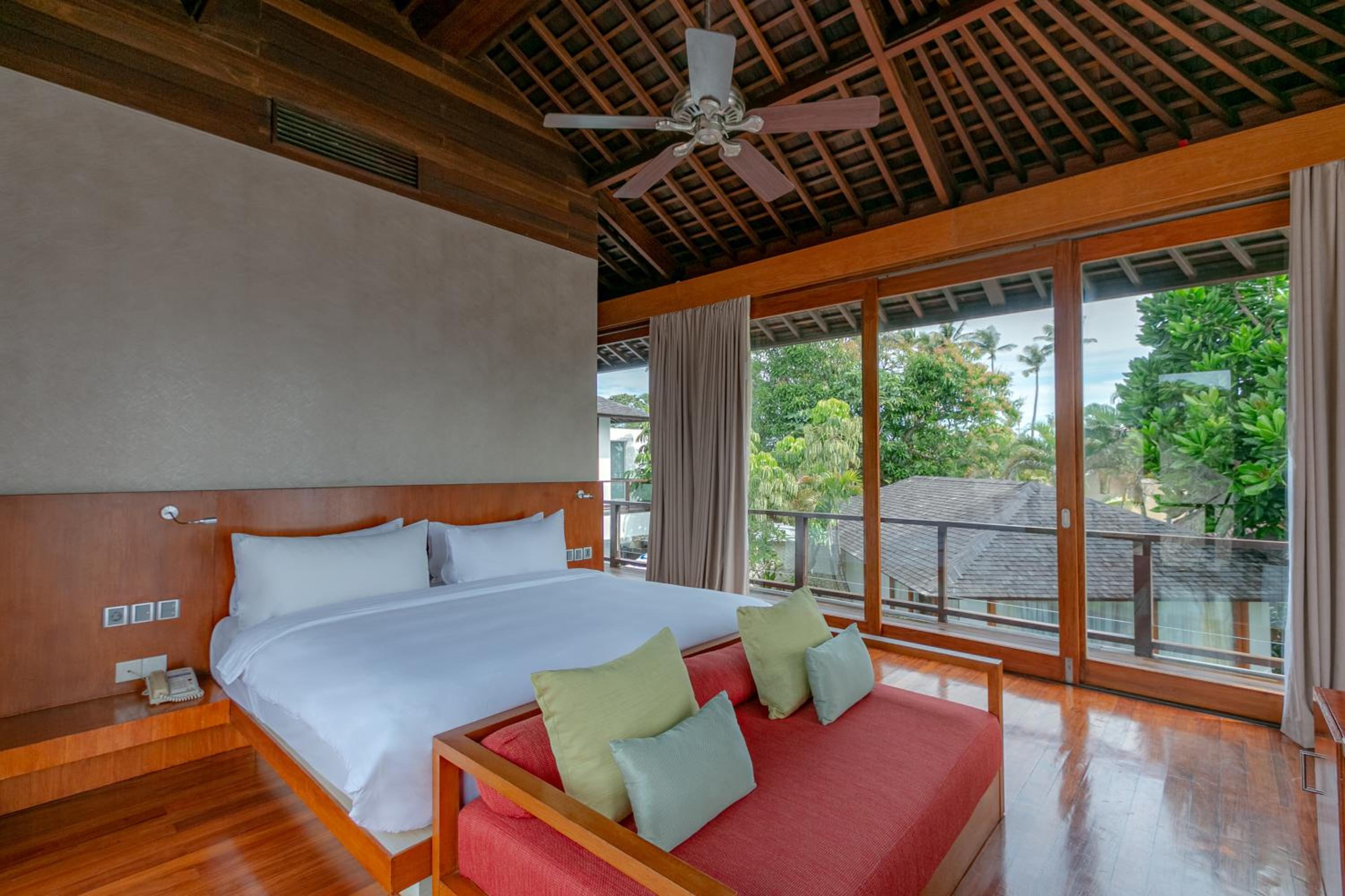 Three-Bedroom Beach Front Villa with Private Pool and Exclusive Benefit thumbnail 5