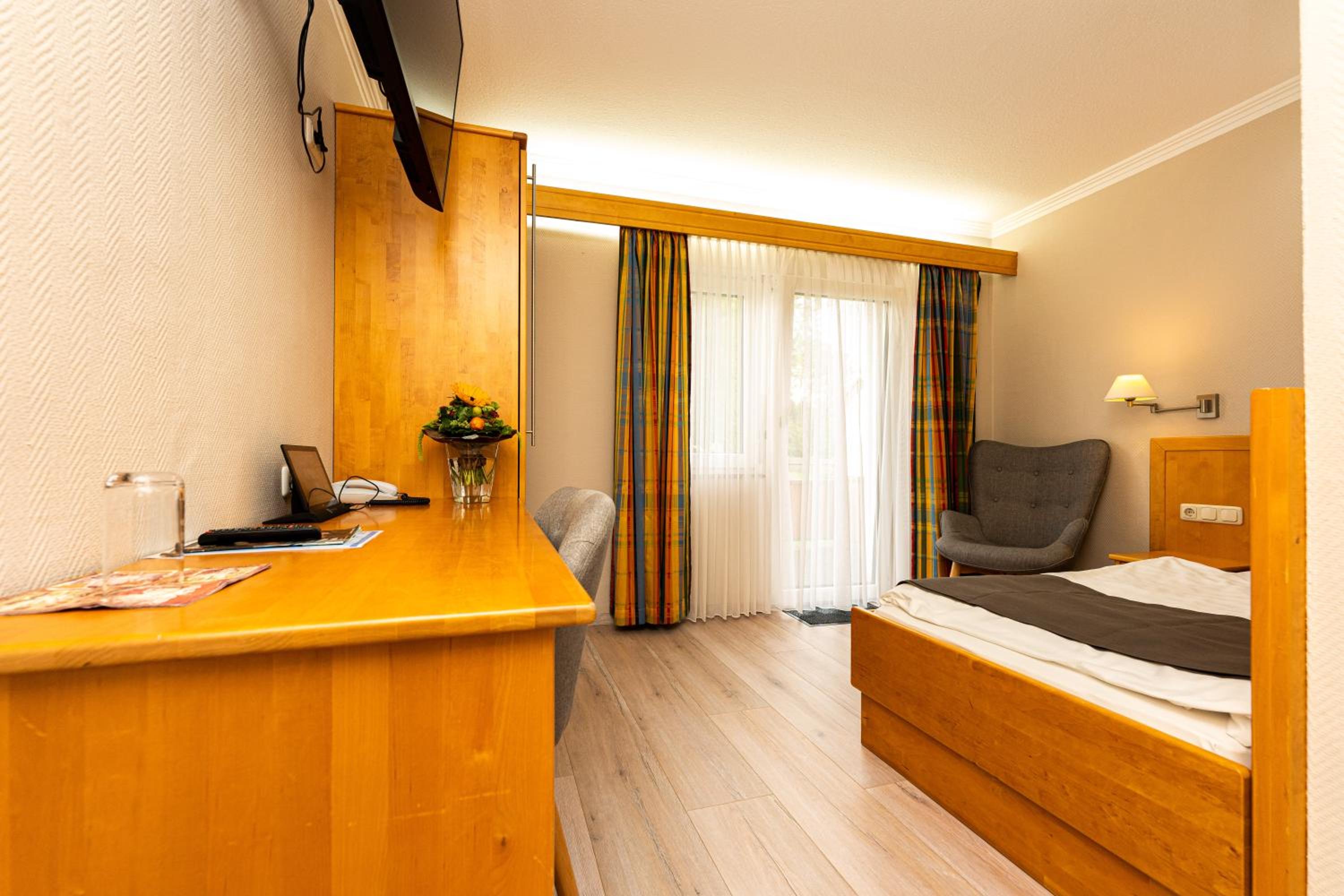 Small Single Room