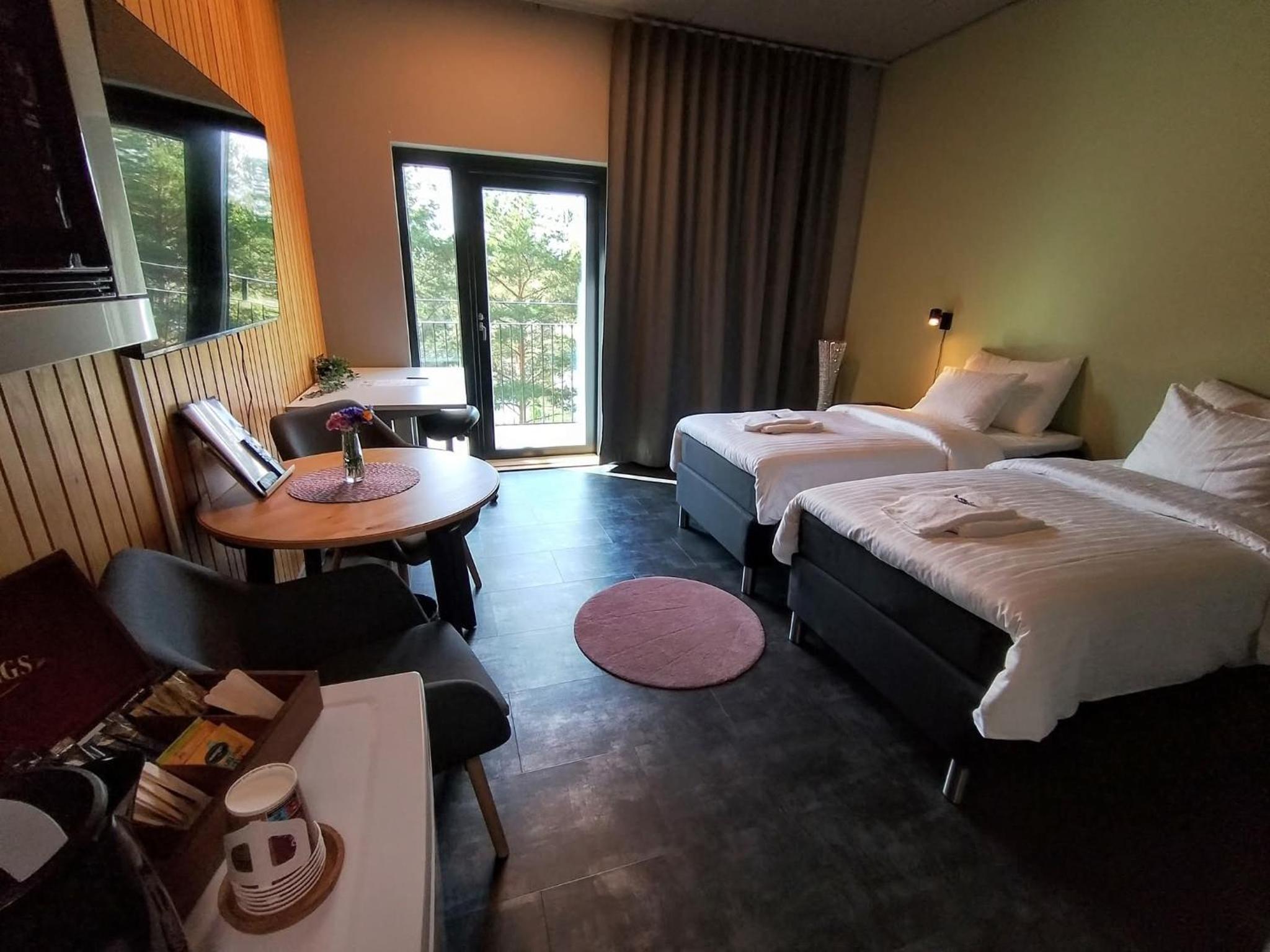 Business Twin Room photo 1