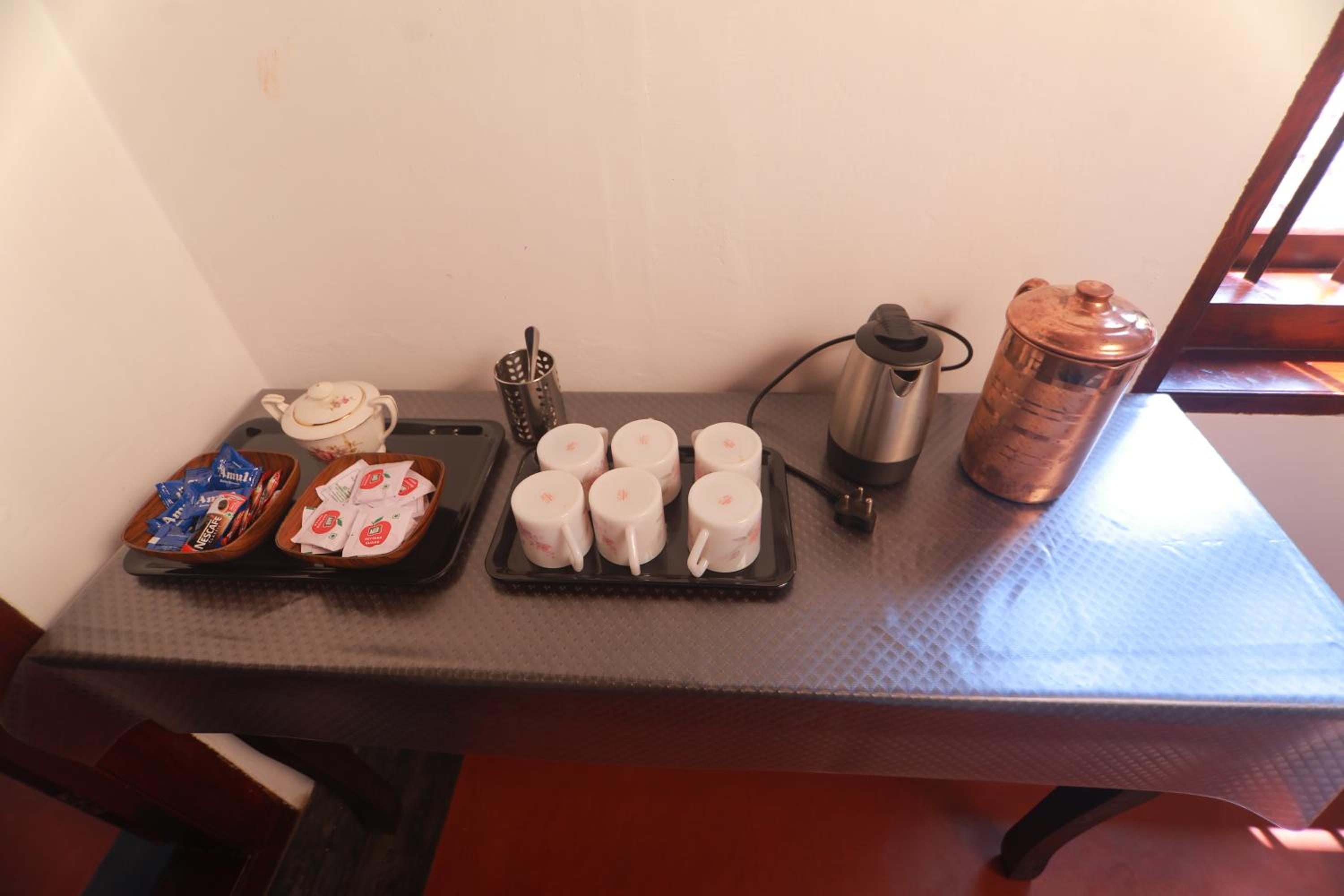 Deluxe Room - Photo 5
