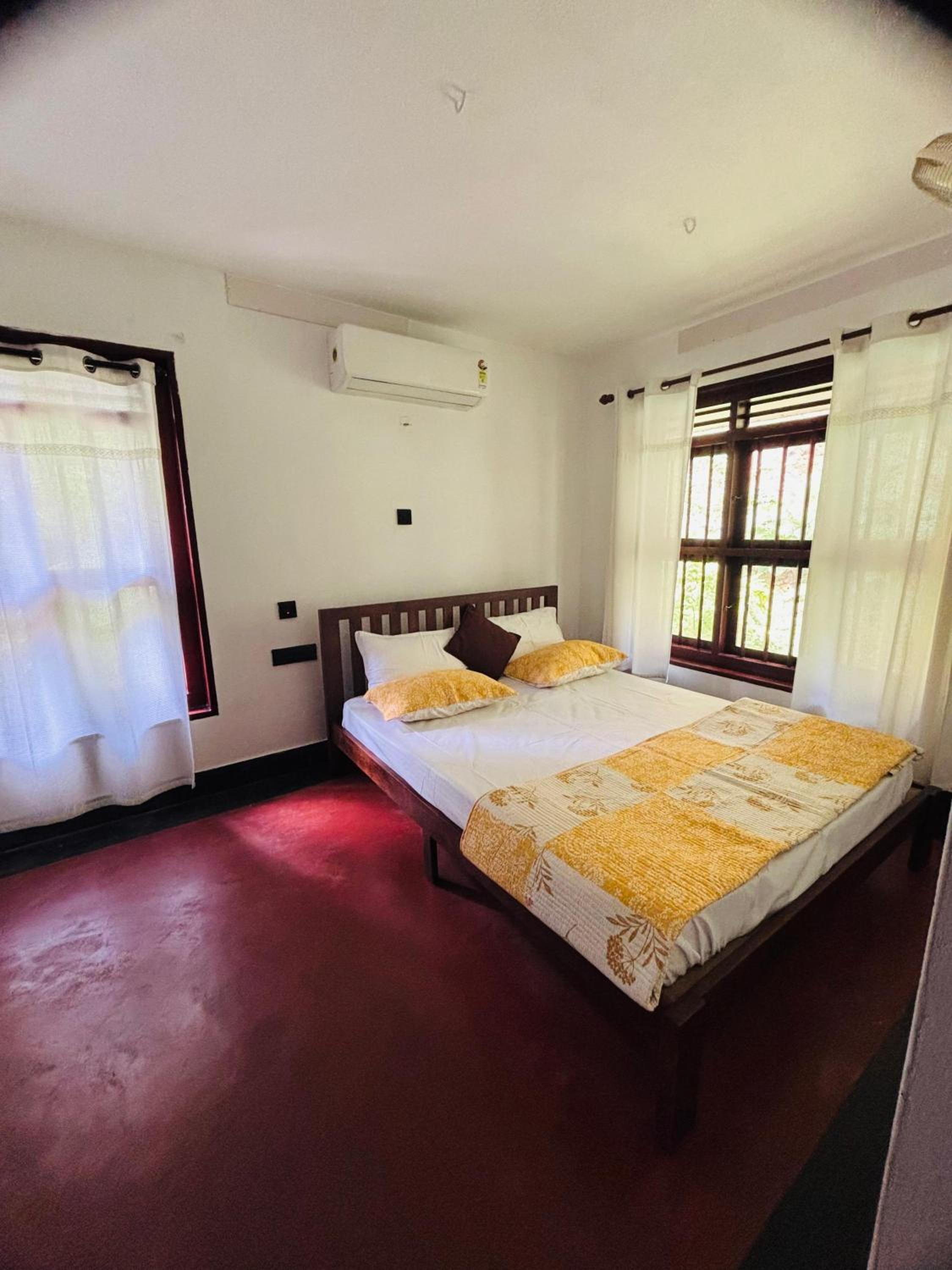 Comfort Triple Room