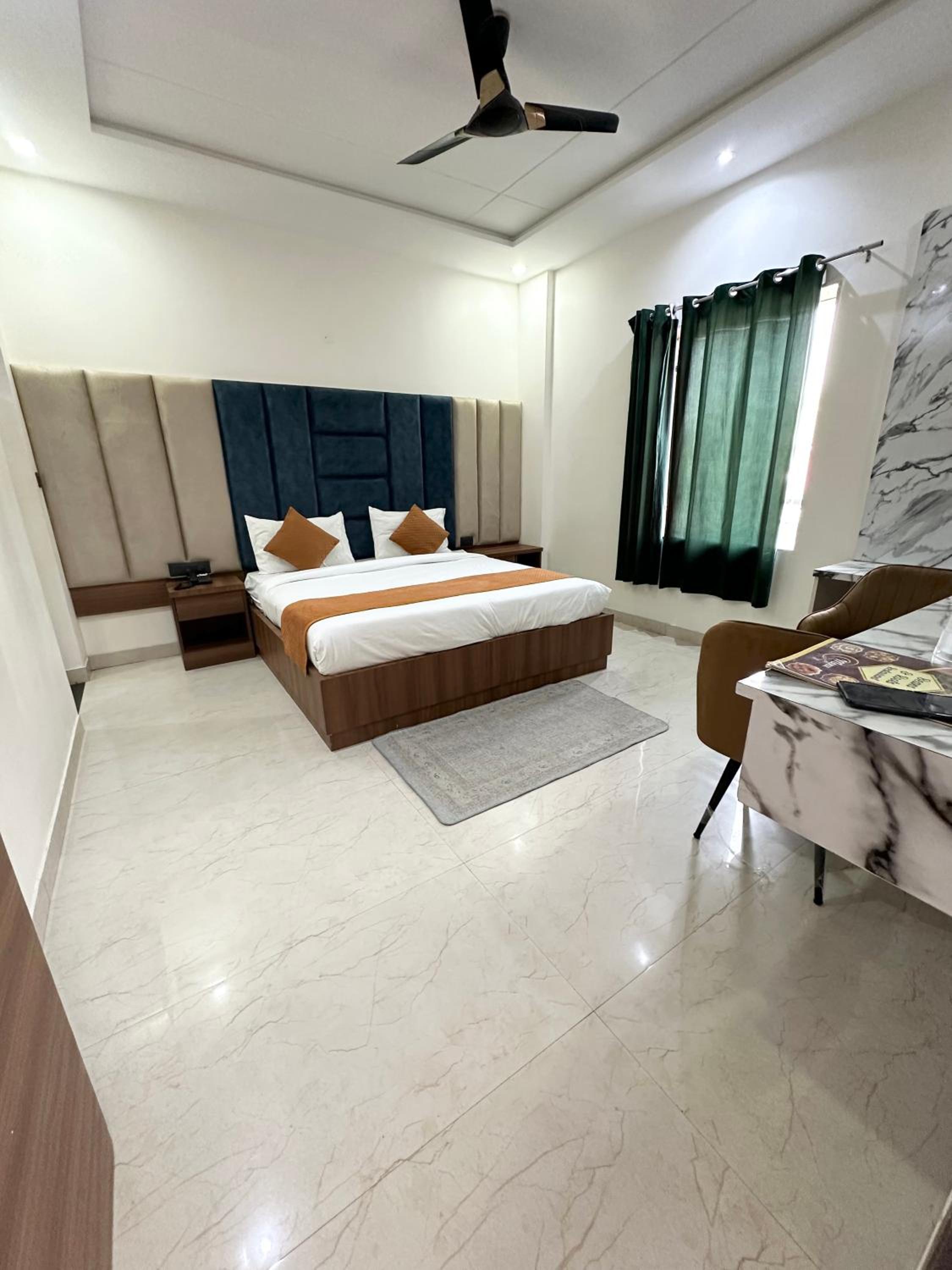 Superior Double or Twin Room with City View