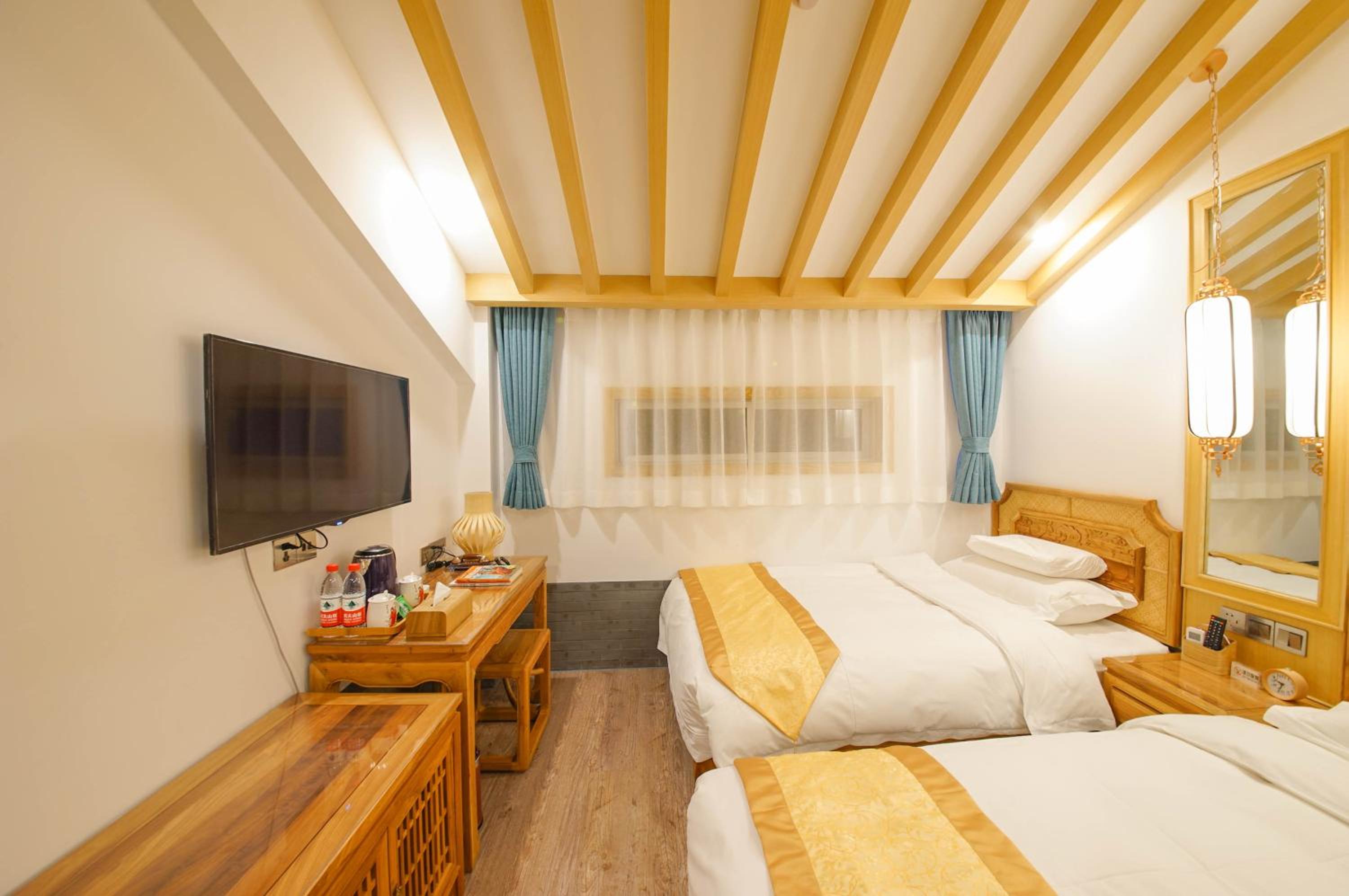 Standard Twin Room photo 3