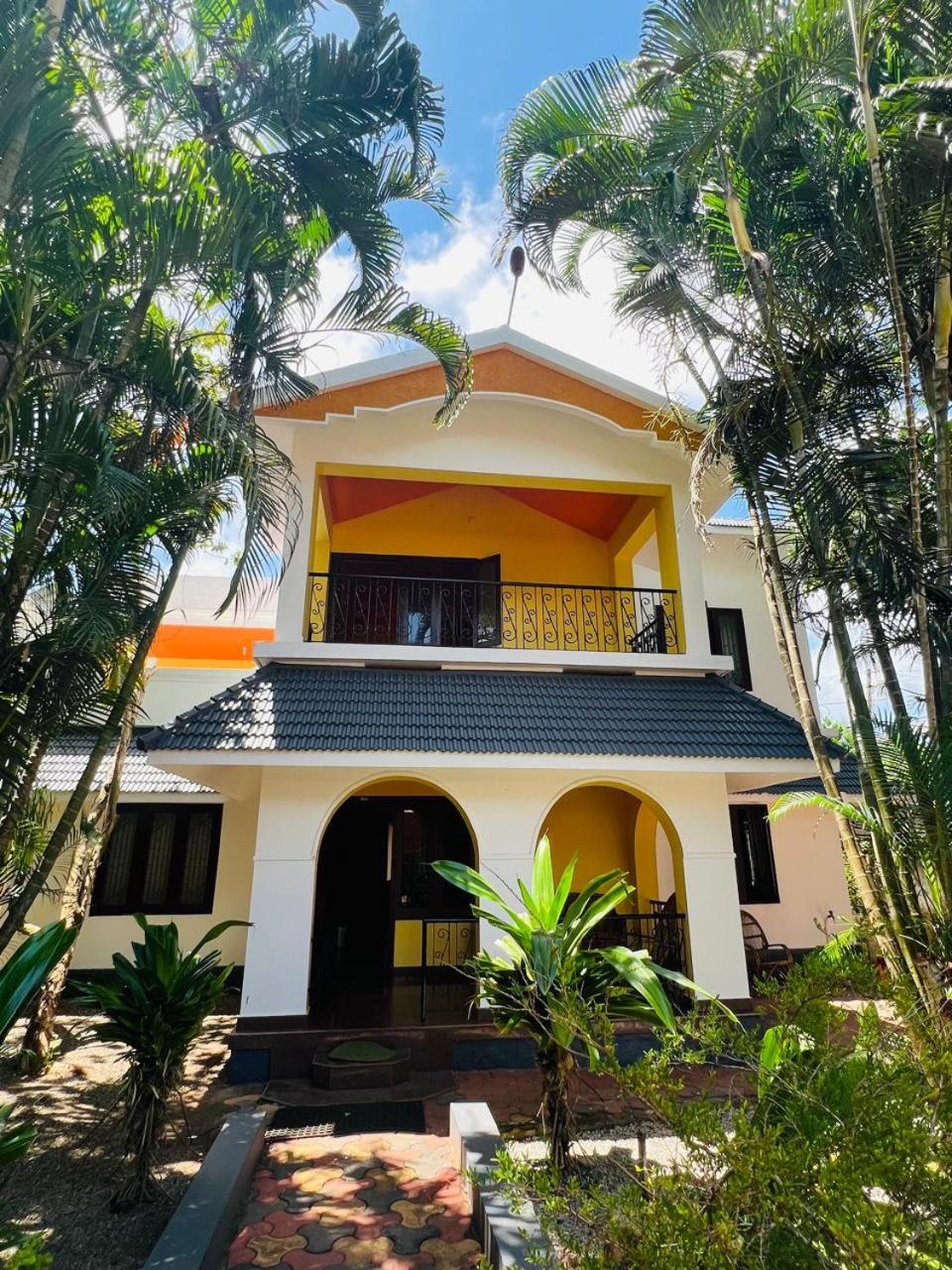 Standard Villa photo 1